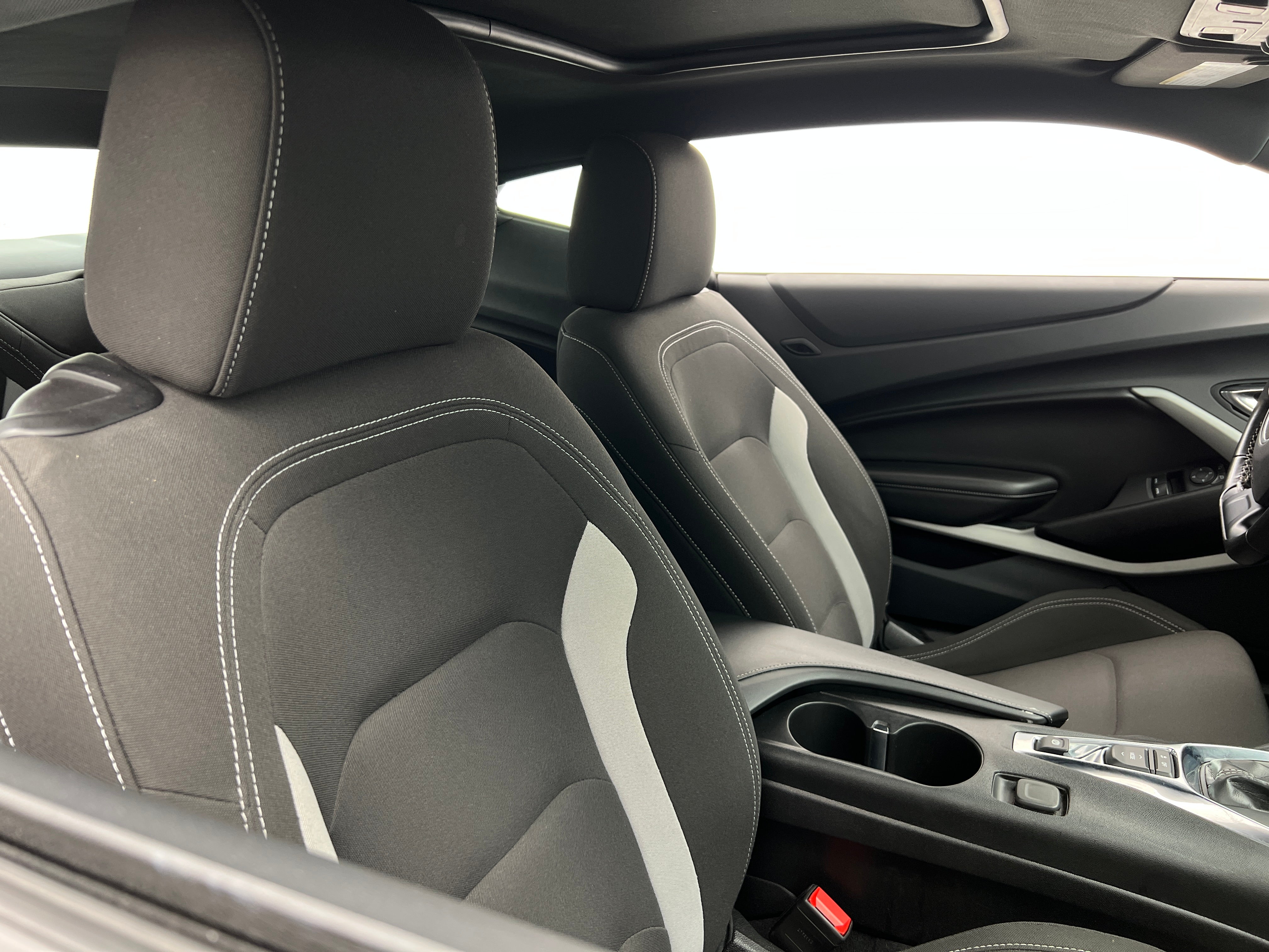 2023 Chevrolet Camaro LT 2
