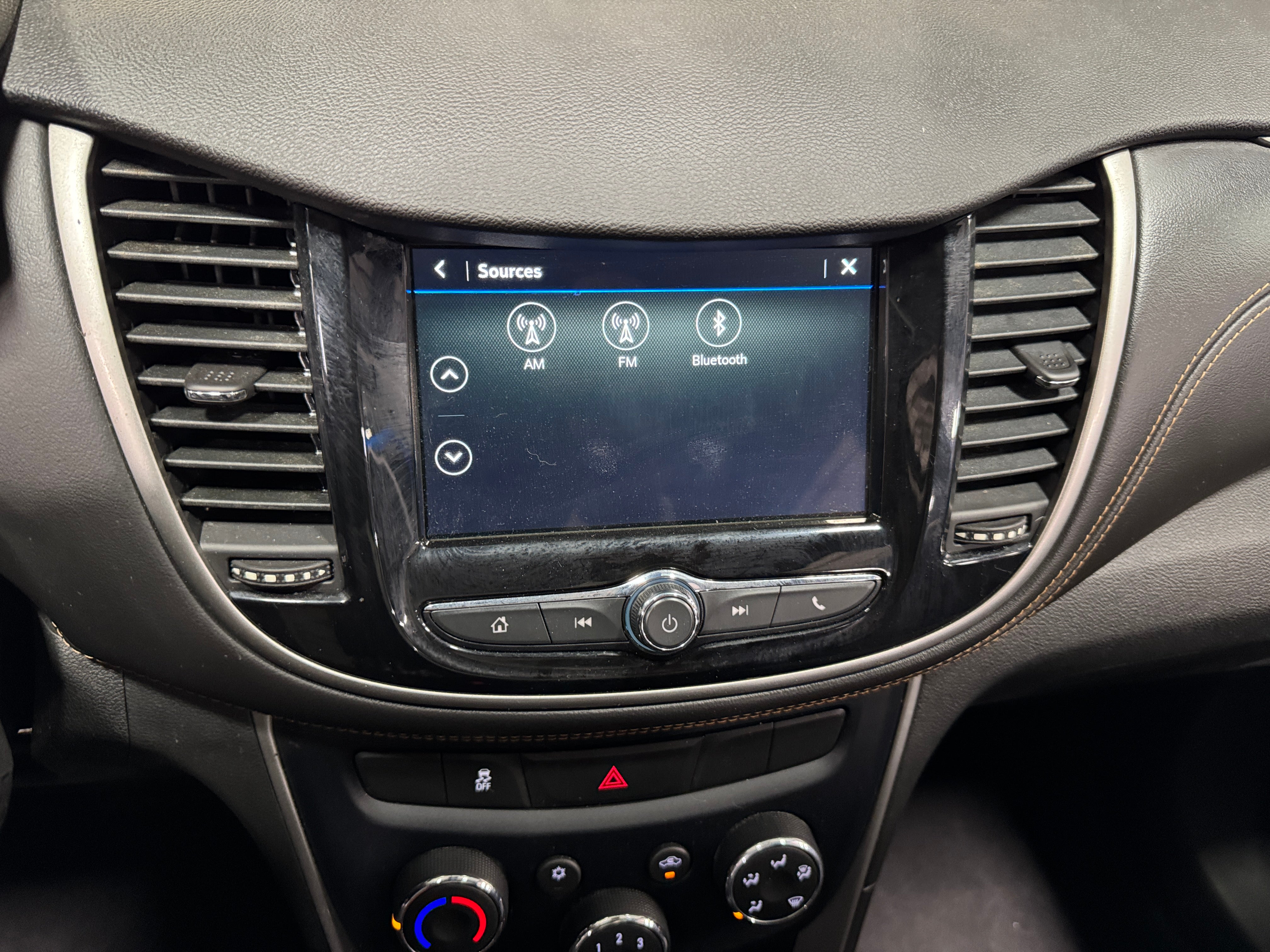 2019 Chevrolet Trax LS 4