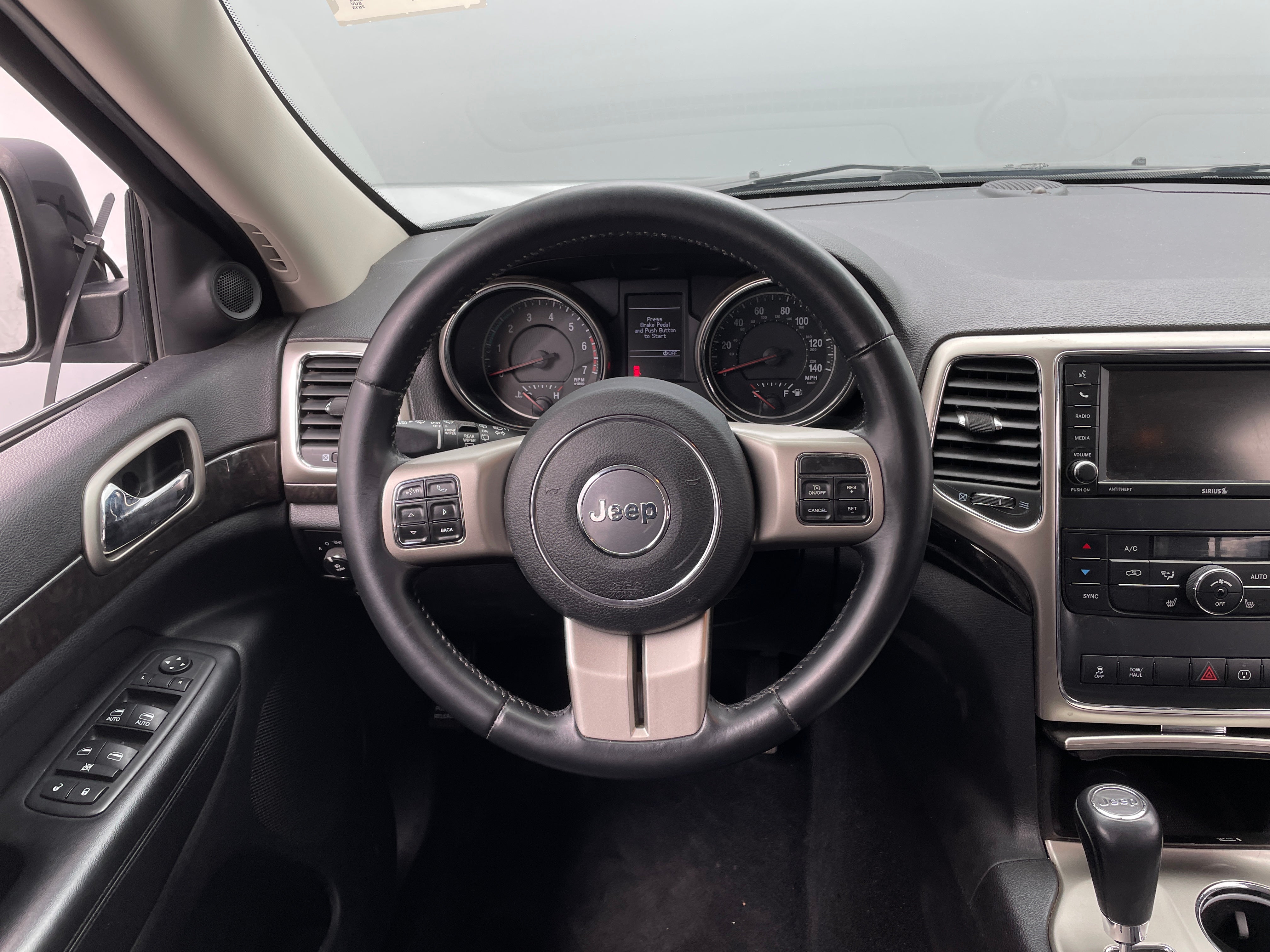 2013 Jeep Grand Cherokee Laredo 4