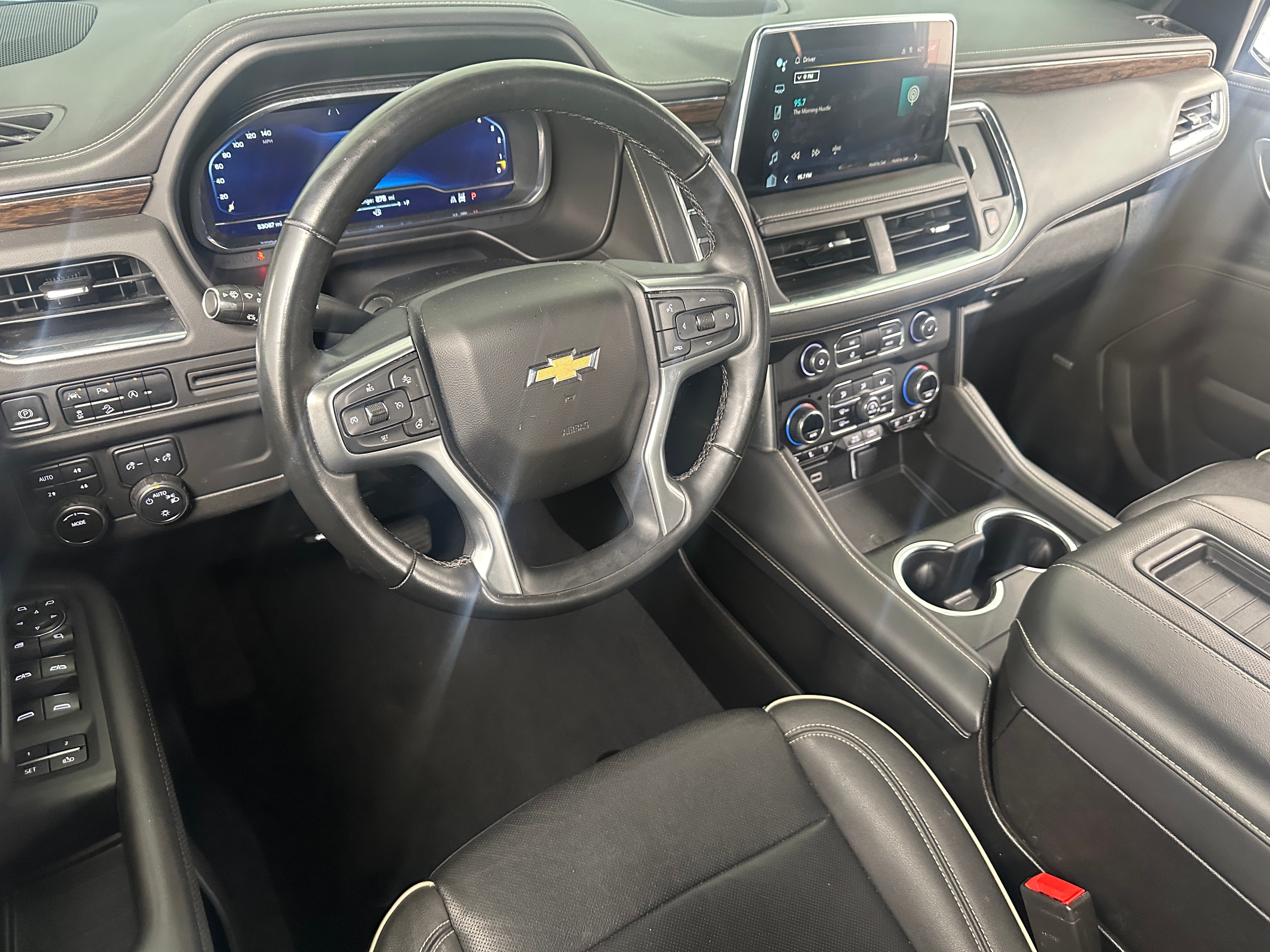 2023 Chevrolet Suburban Premier 3
