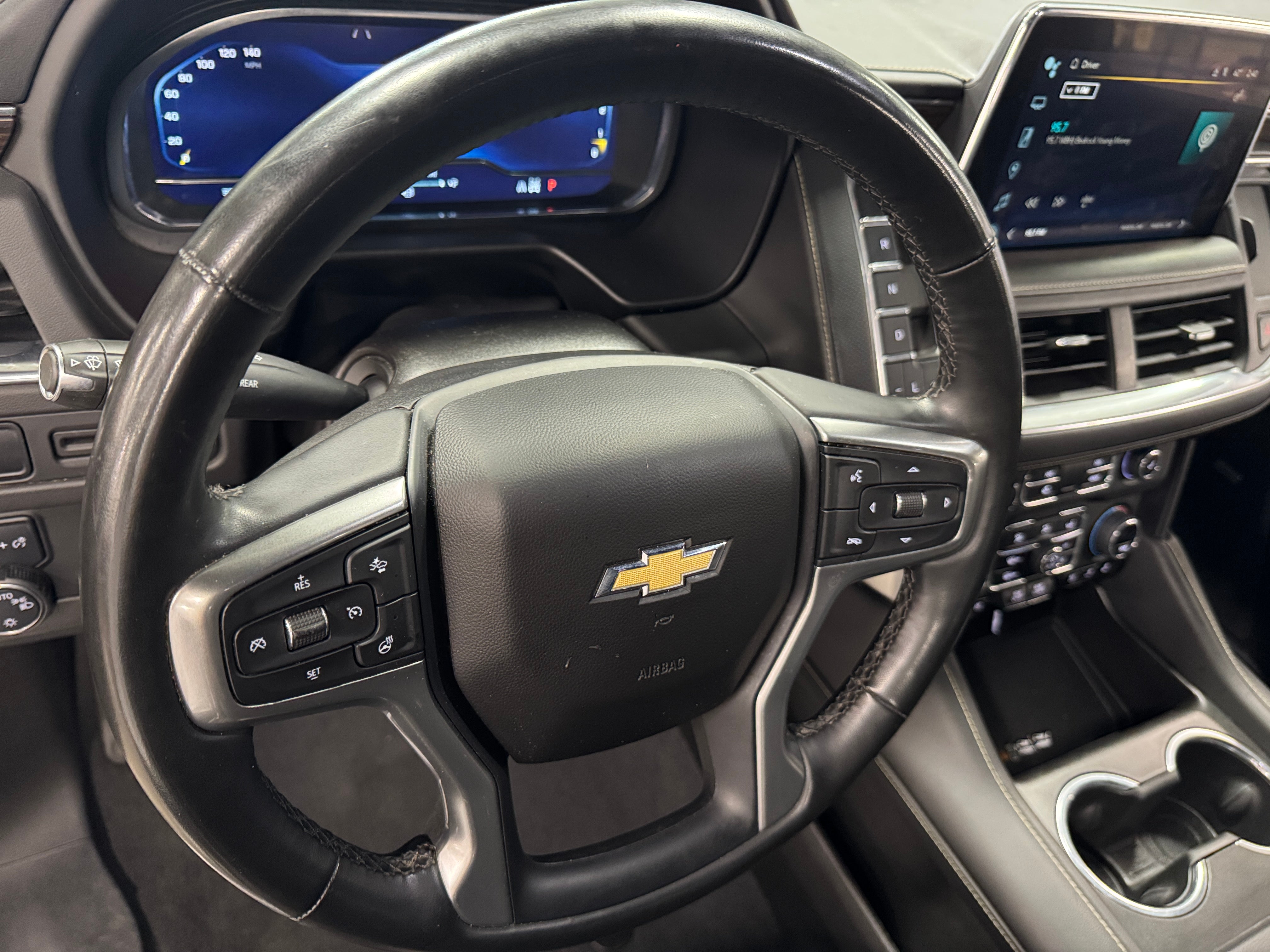 2023 Chevrolet Suburban Premier 5