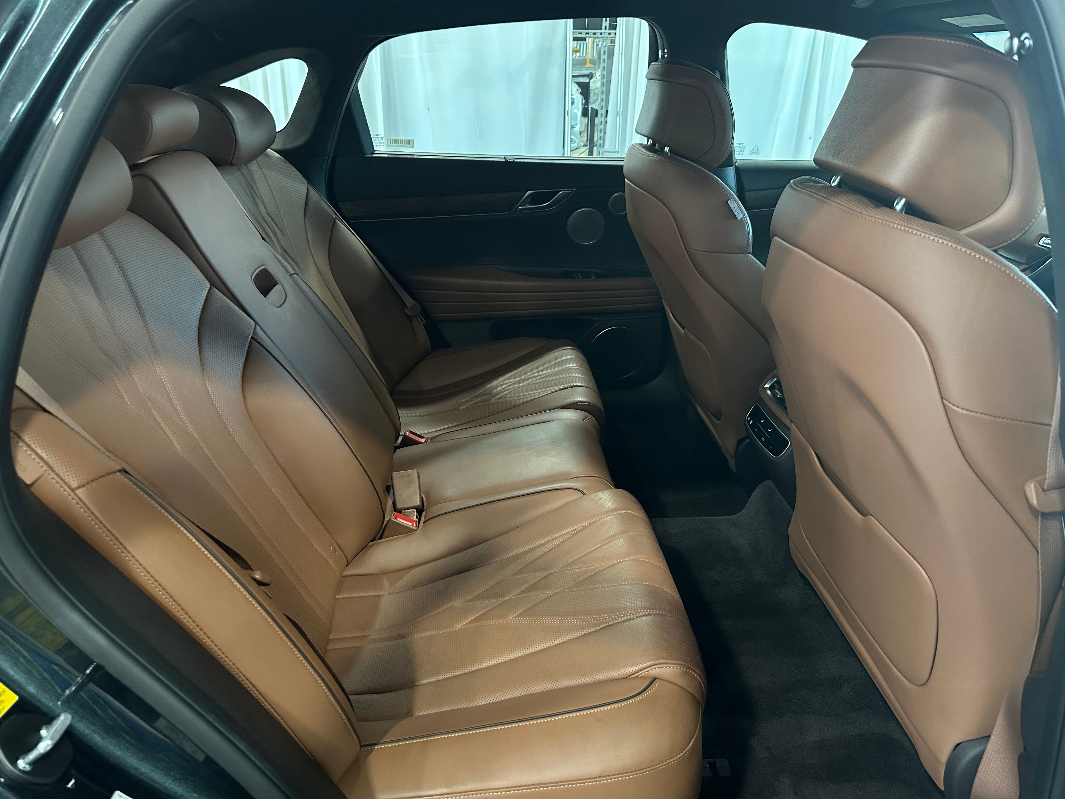2023 Genesis G80 Electrified 5
