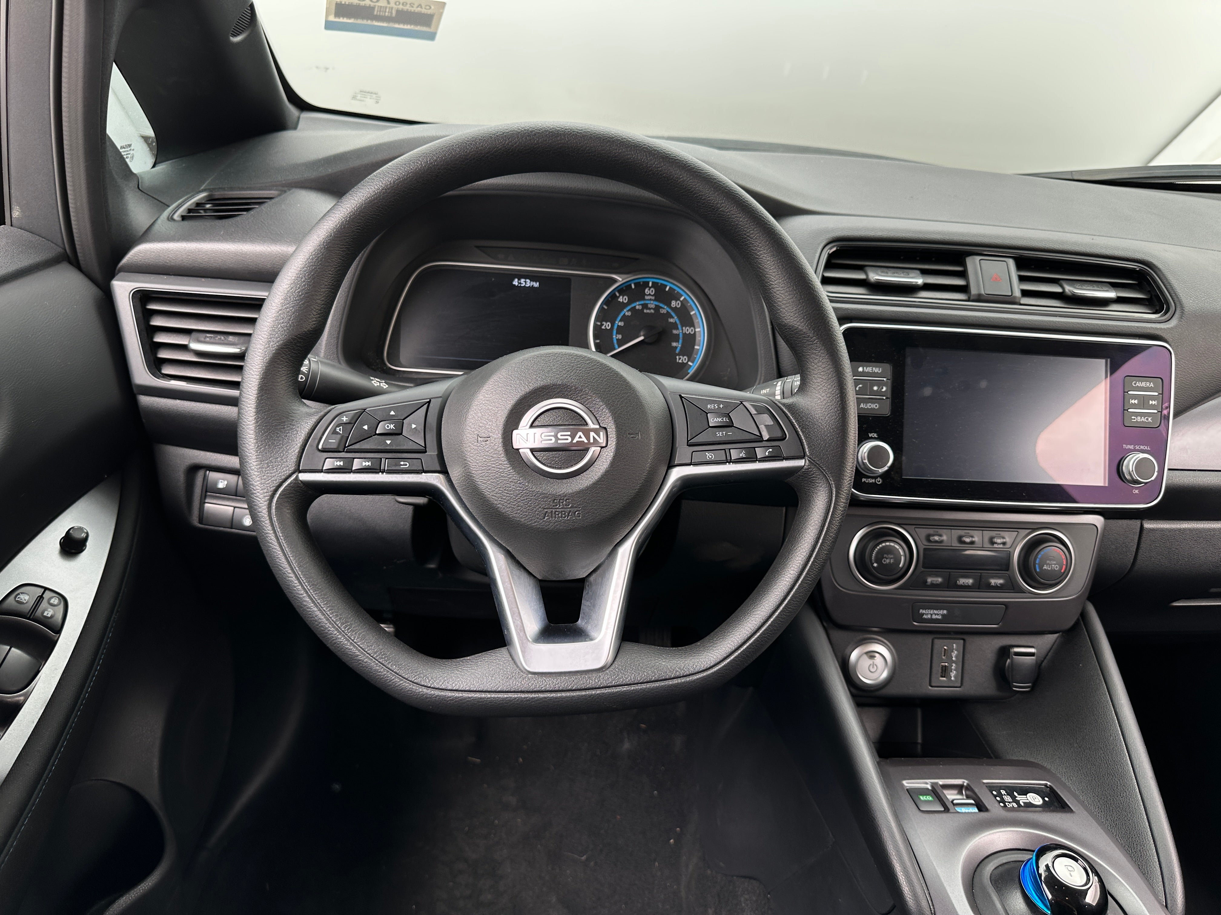 2023 Nissan Leaf S 5