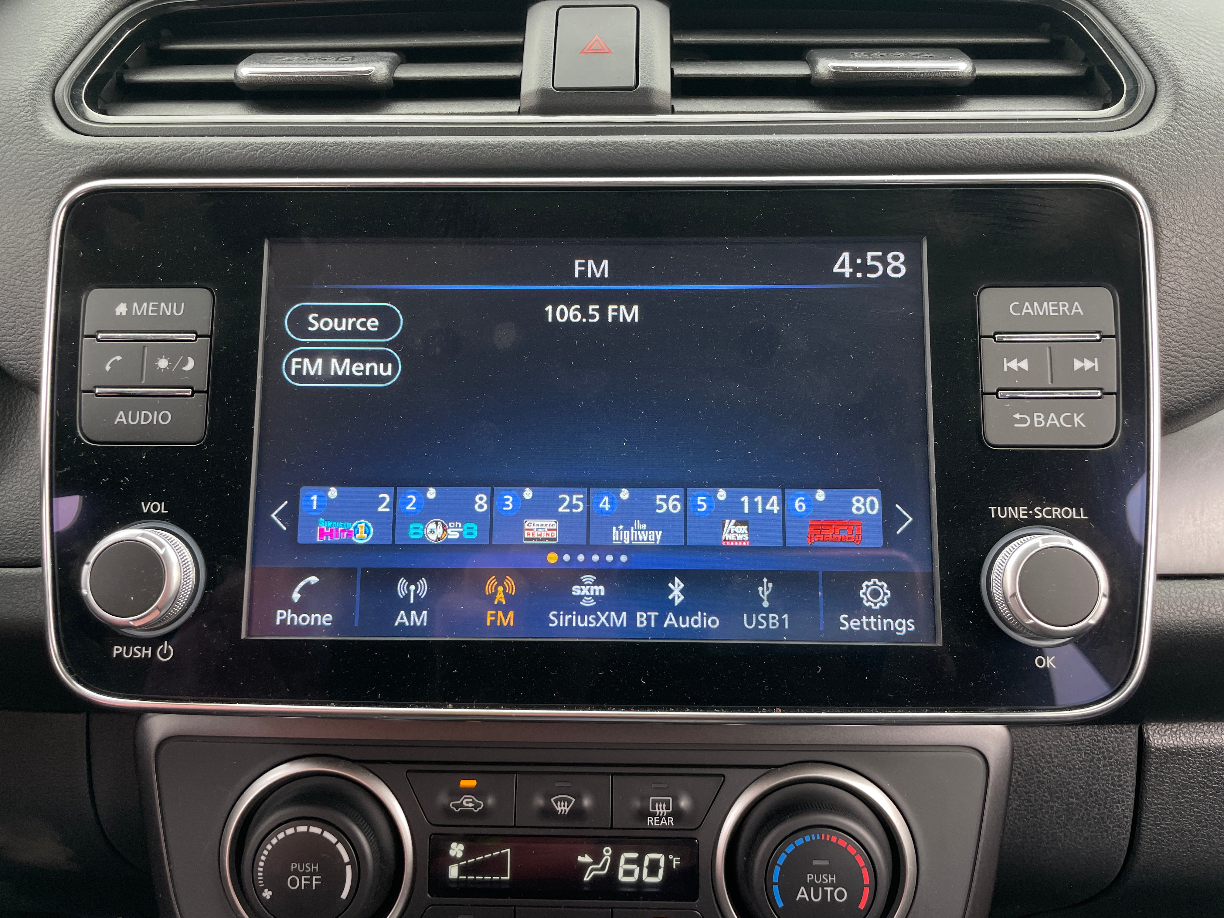 2023 Nissan Leaf S 4
