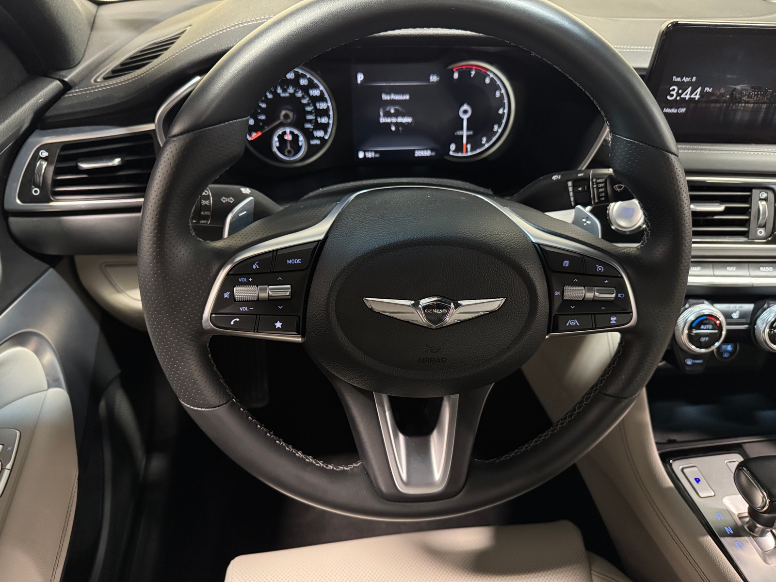 Thumbnail: 2022 Genesis G70 - 4