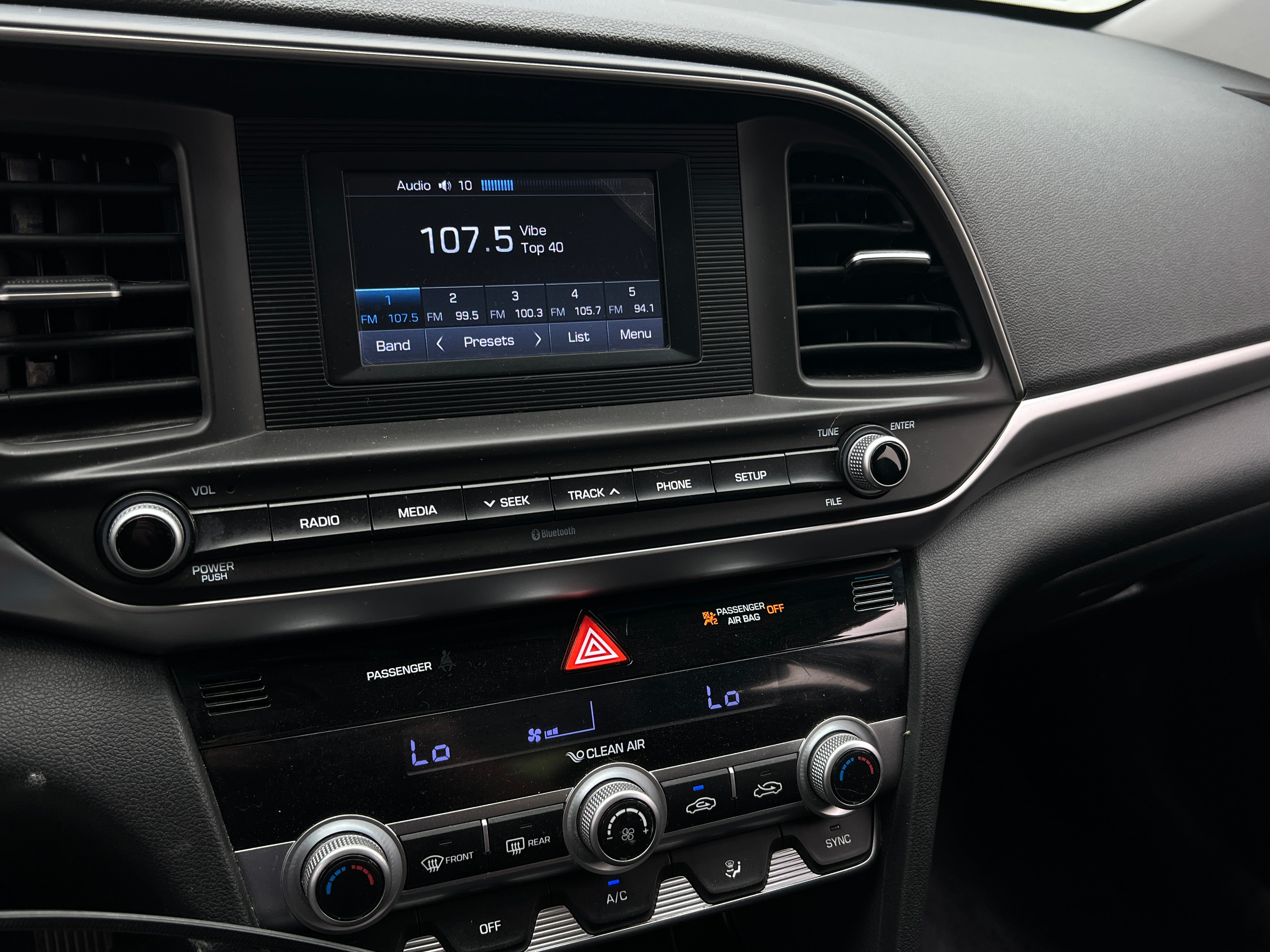 2020 Hyundai Elantra SE 4