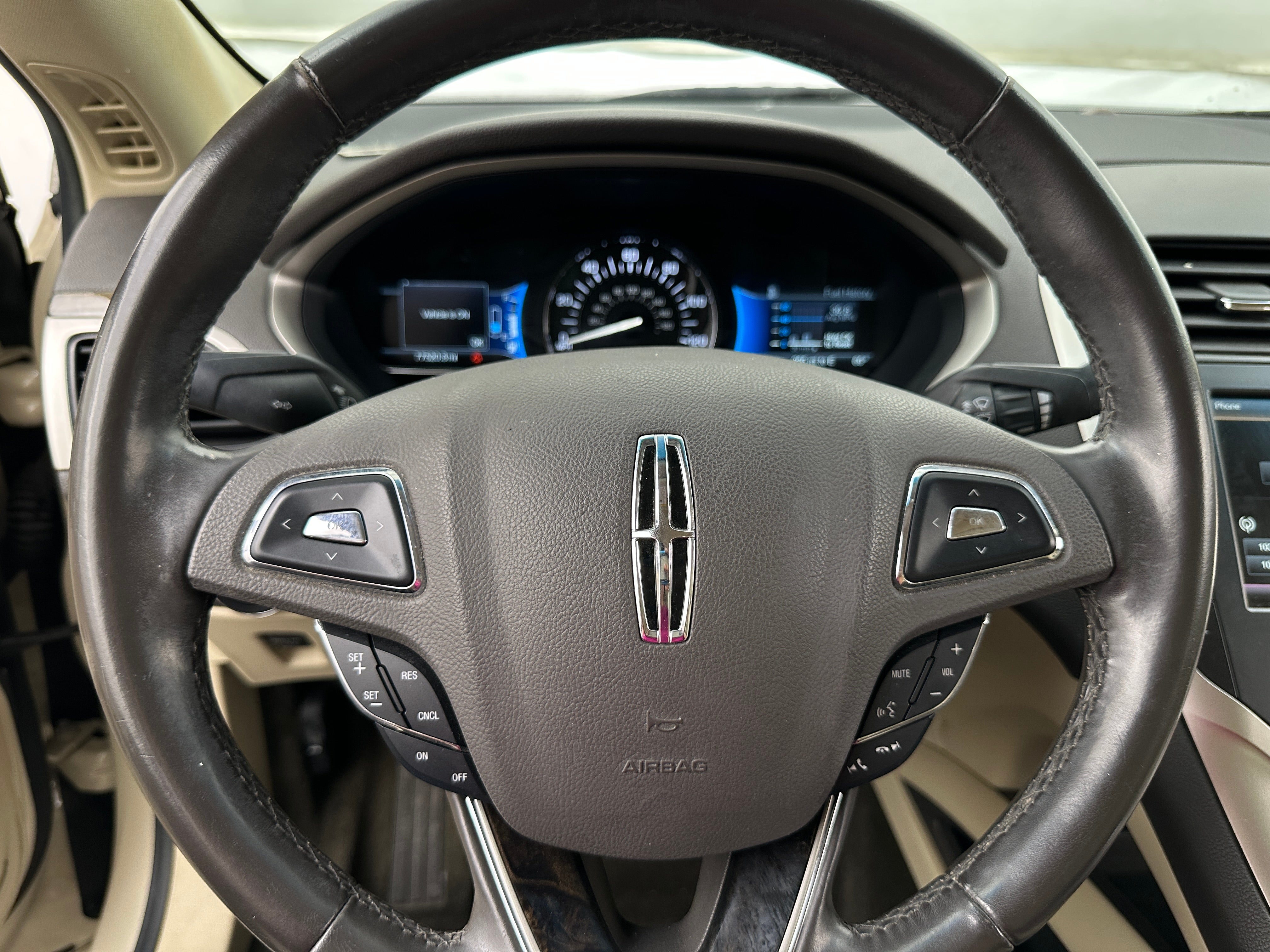 2015 Lincoln MKZ  4