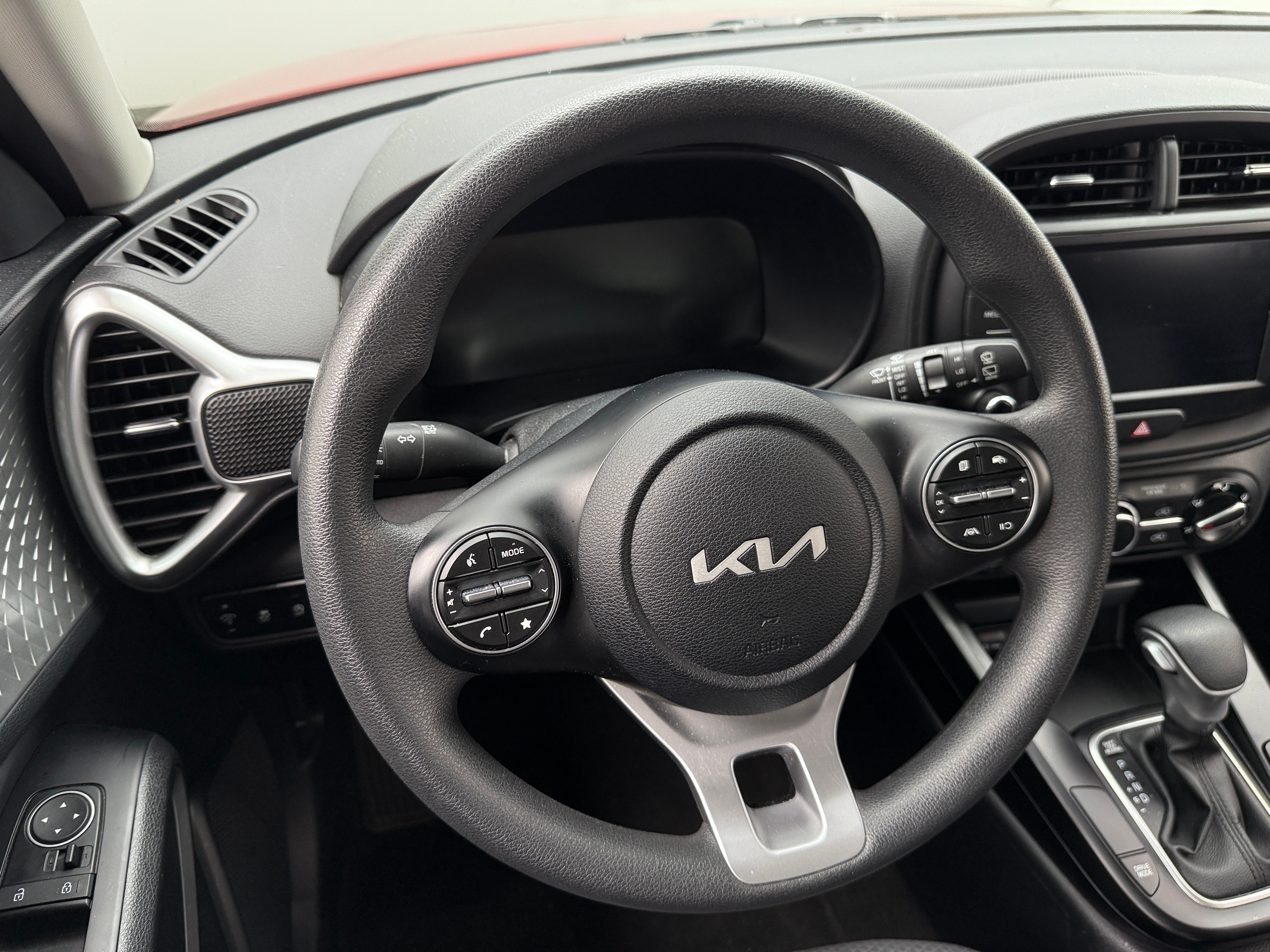 2024 Kia Soul LX 5