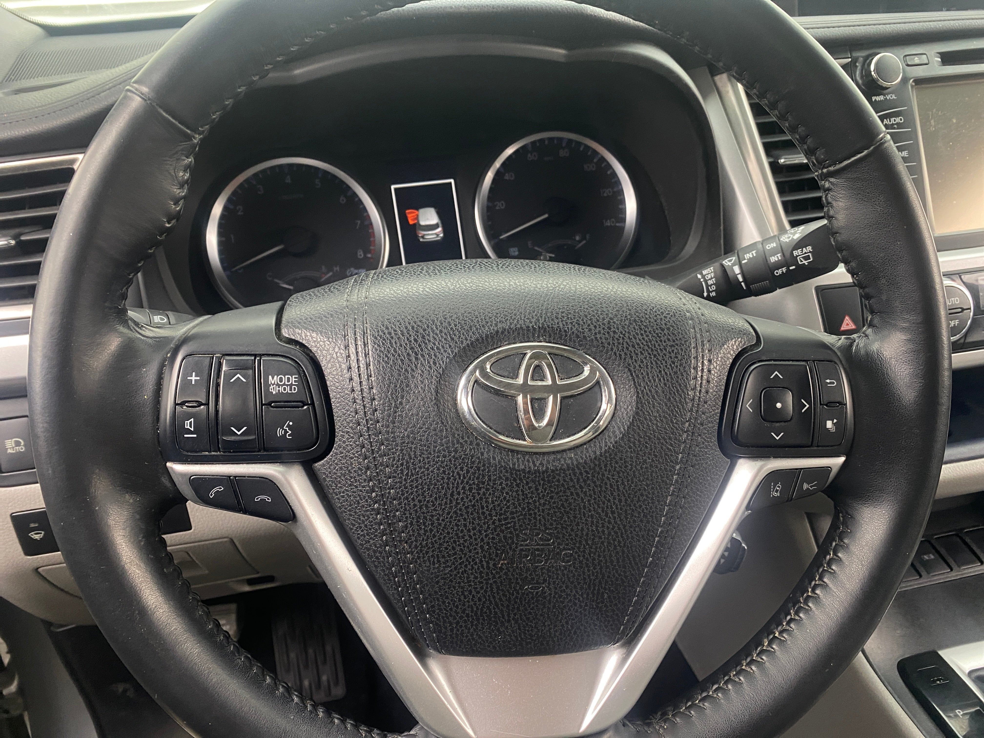 2017 Toyota Highlander Plus 5