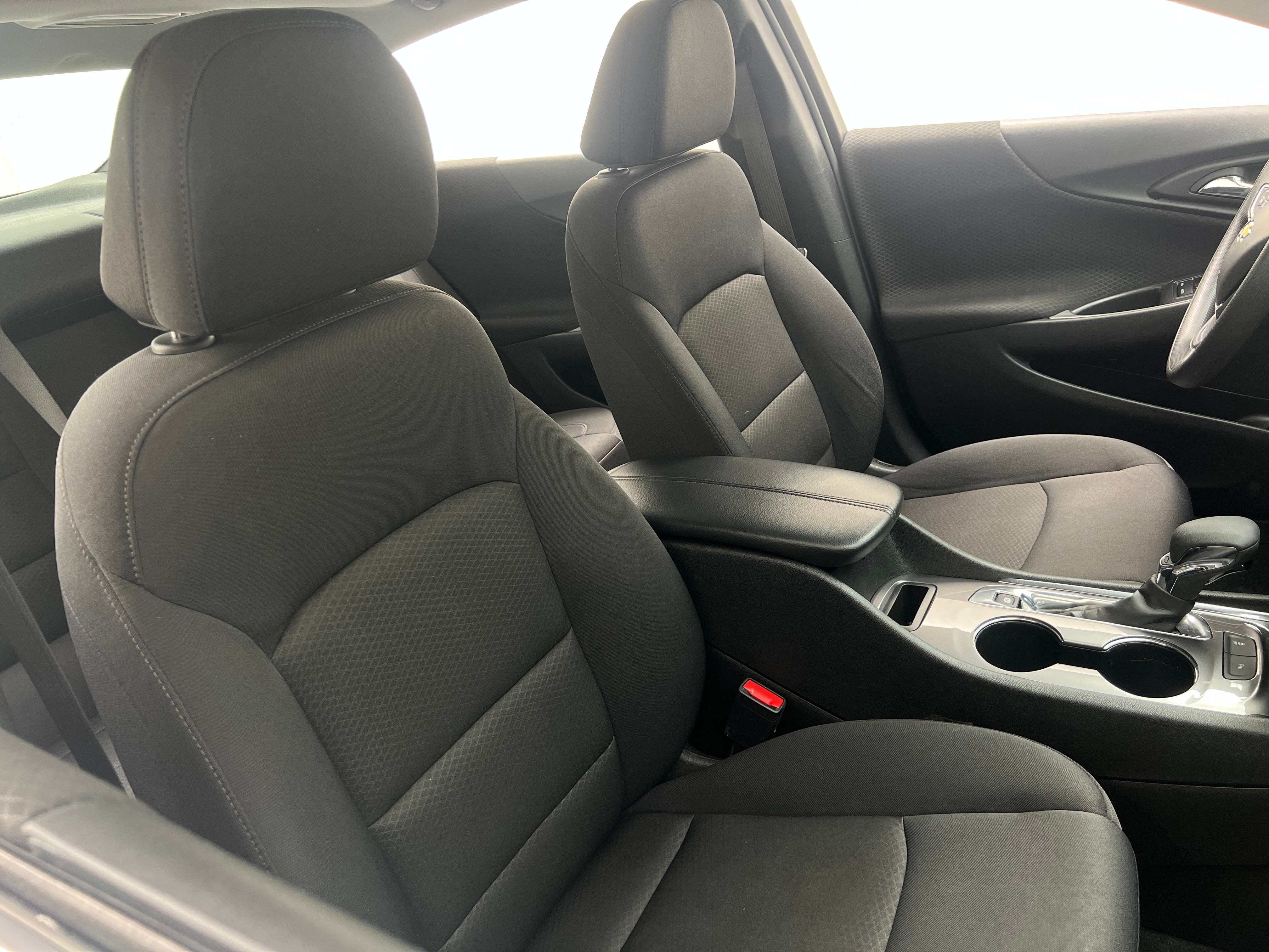 2023 Chevrolet Malibu LT 2