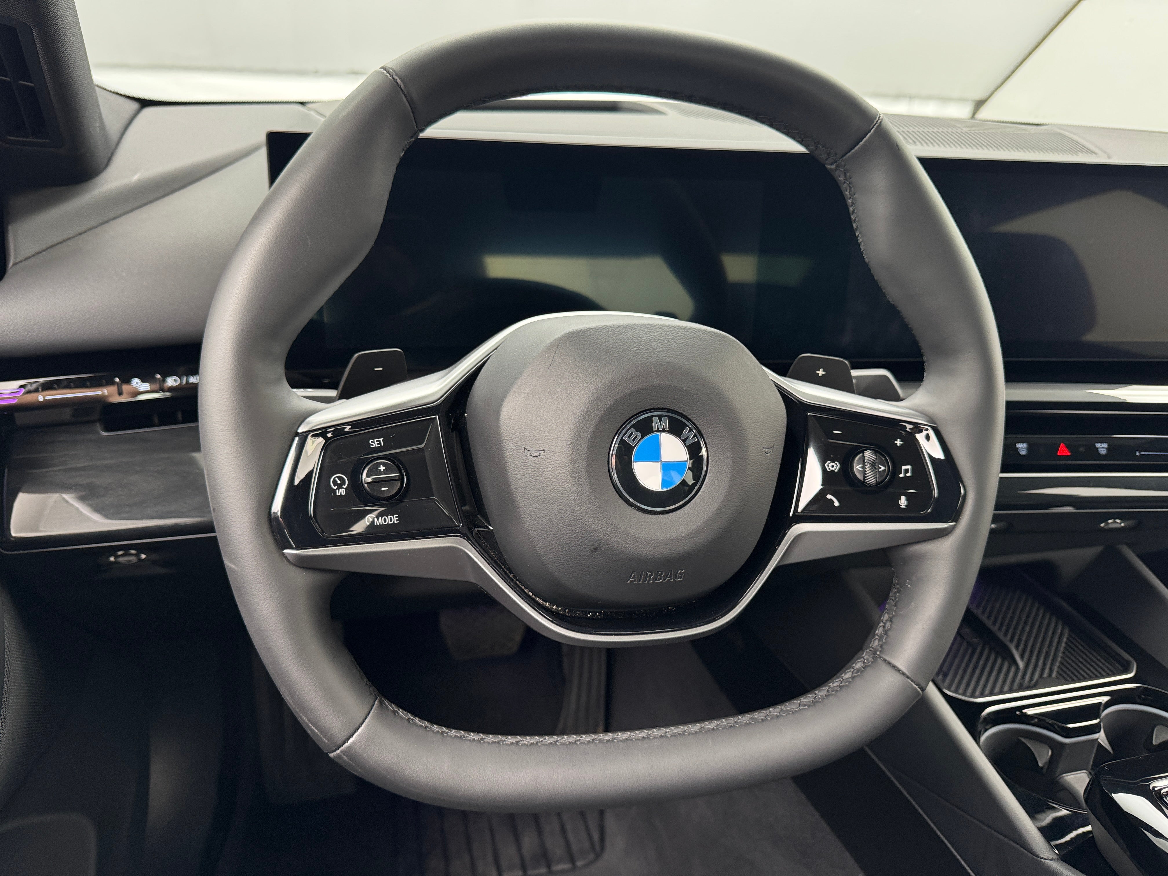 2024 BMW 5 Series 530i xDrive 4