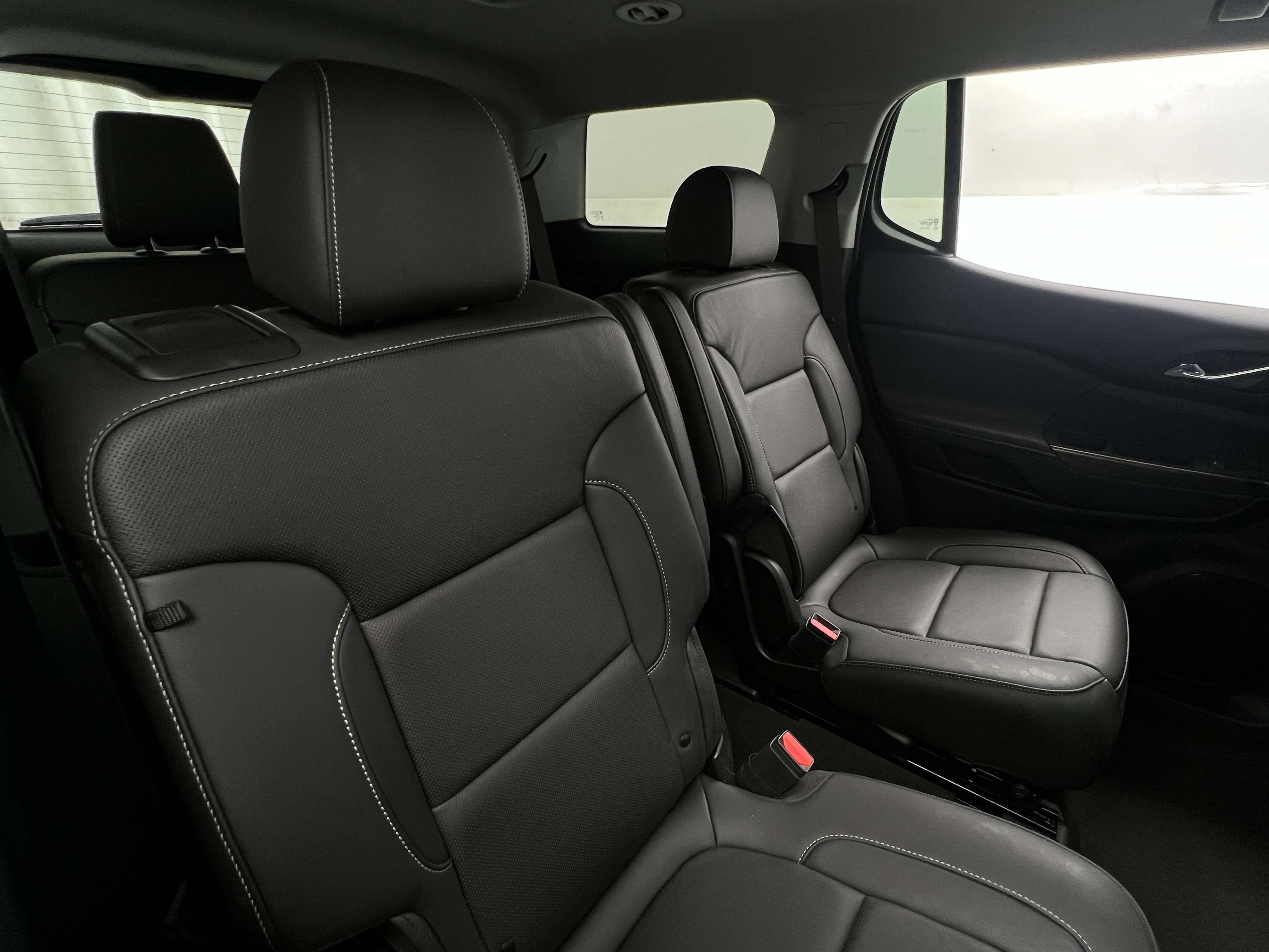 2023 GMC Acadia SLT 6