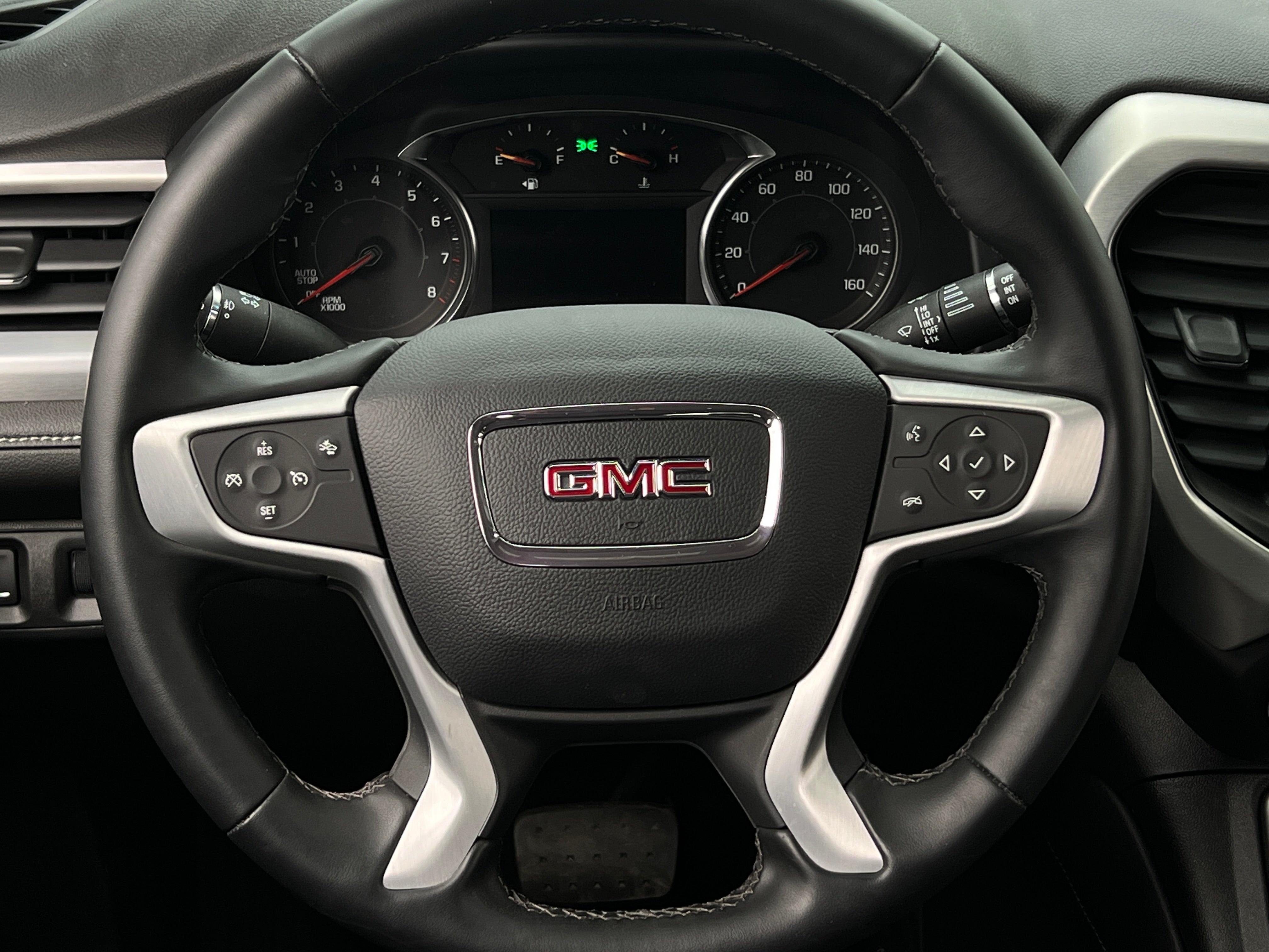 2023 GMC Acadia SLT 5