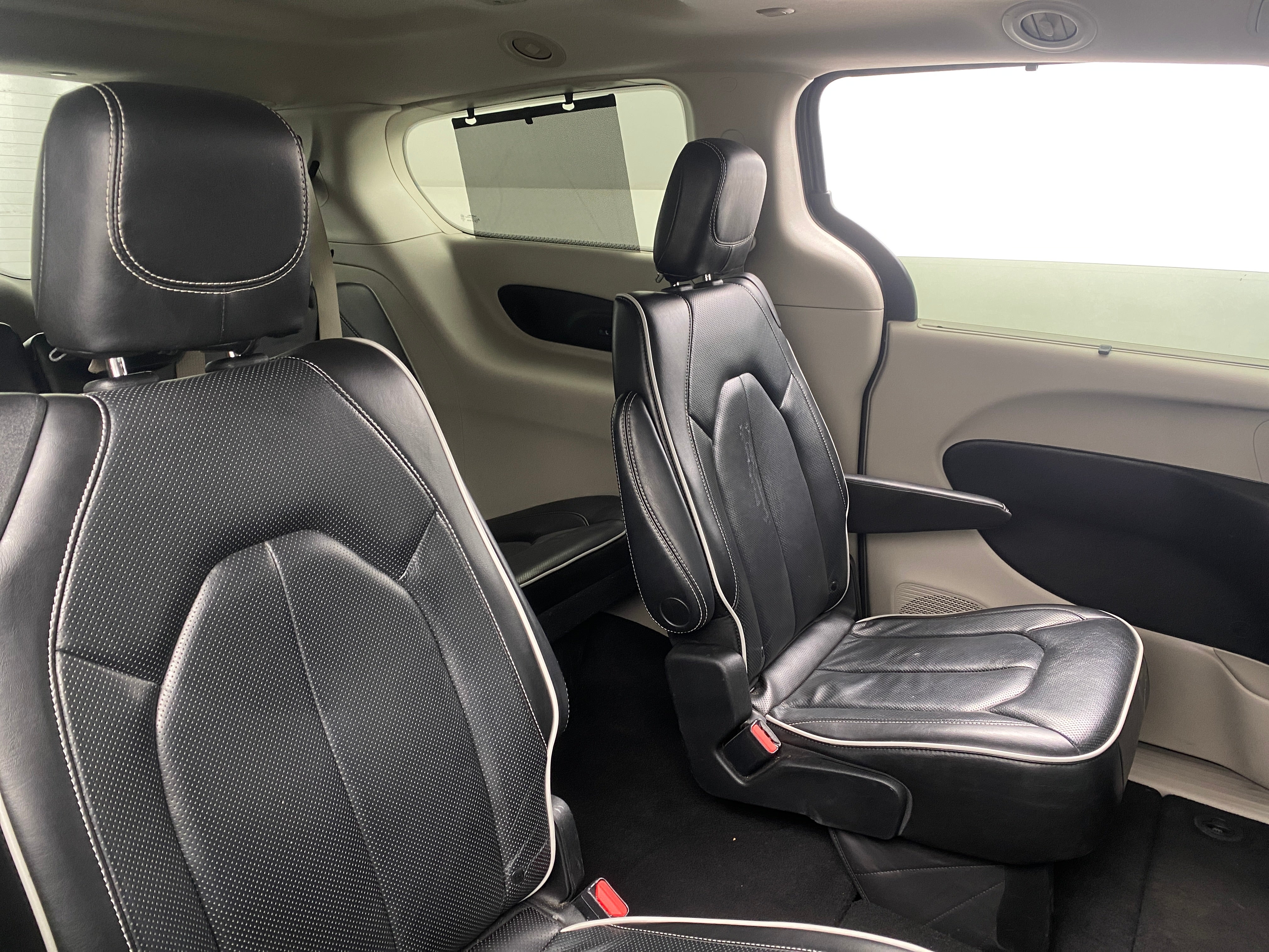 2022 Chrysler Pacifica Limited 5