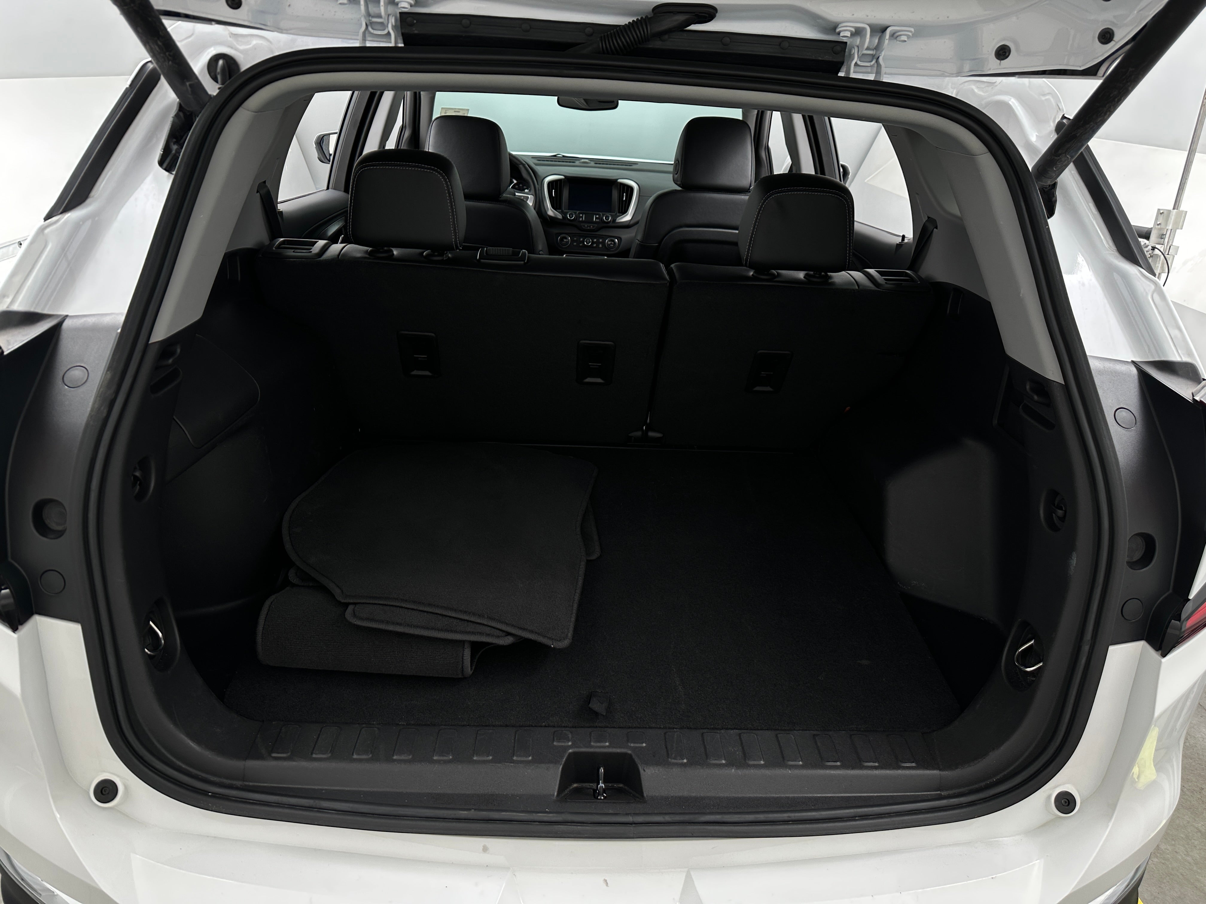 2024 GMC Terrain SLT 6