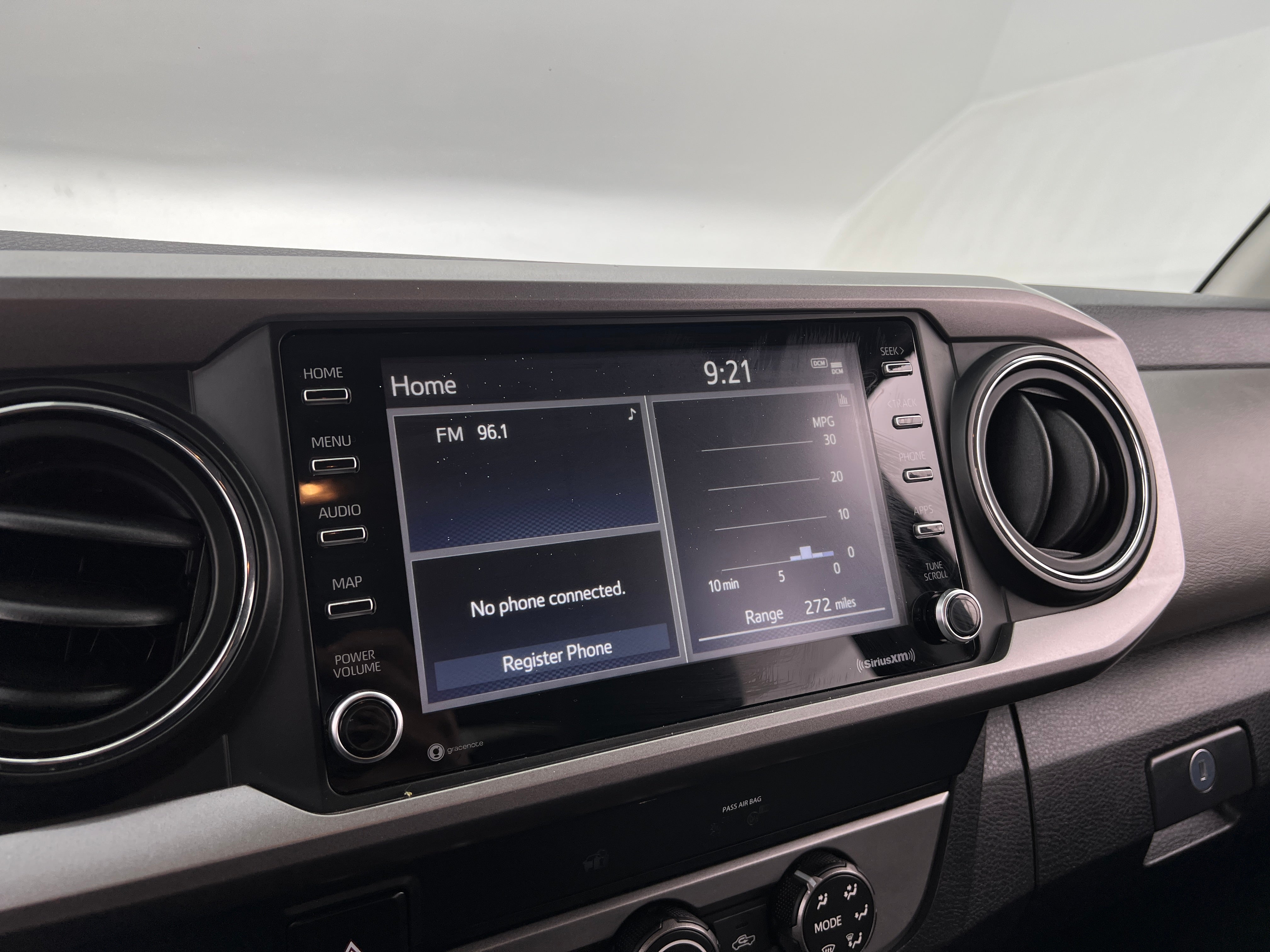 2020 Toyota Tacoma SR5 4