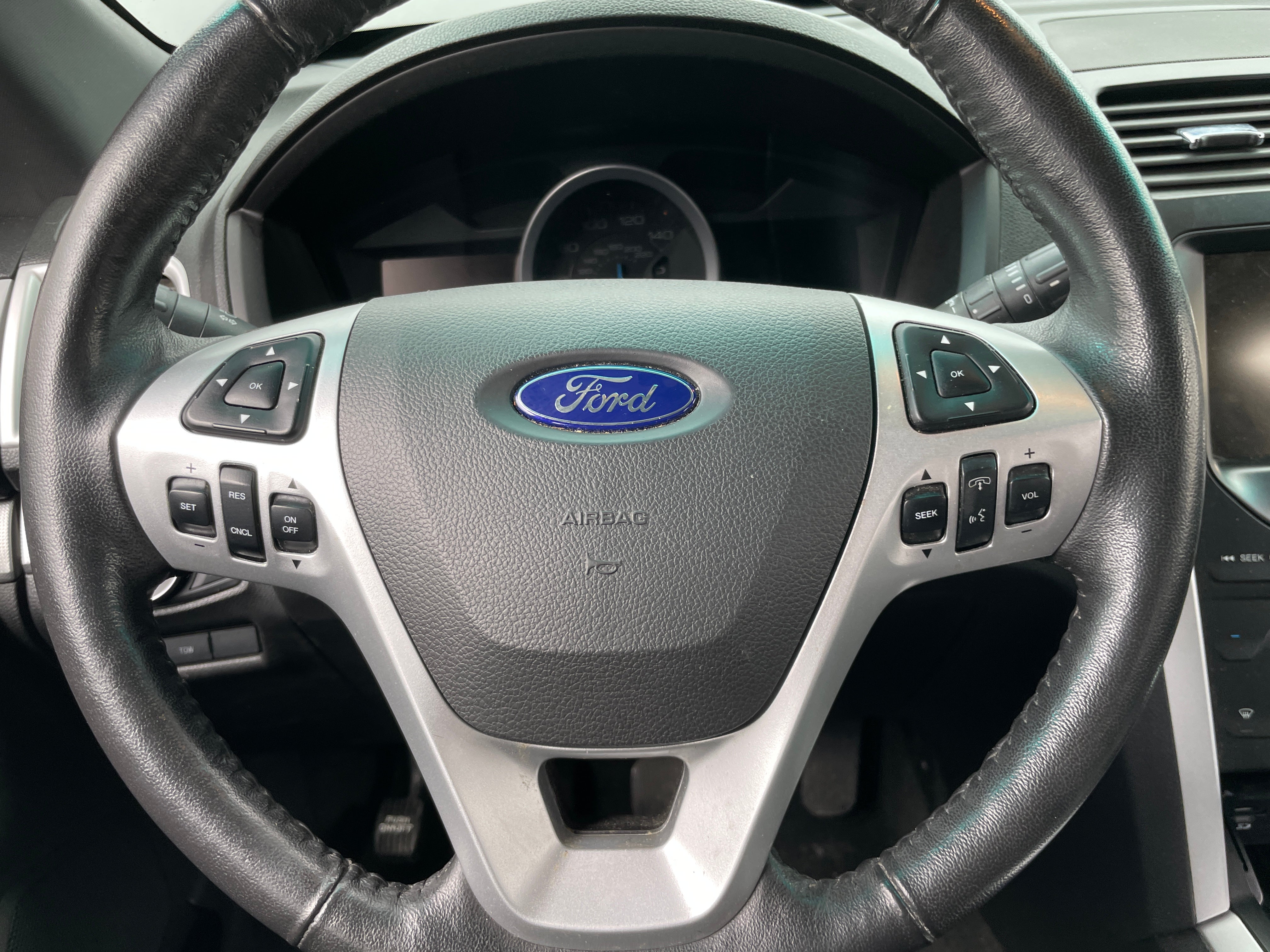 2014 Ford Explorer XLT 5