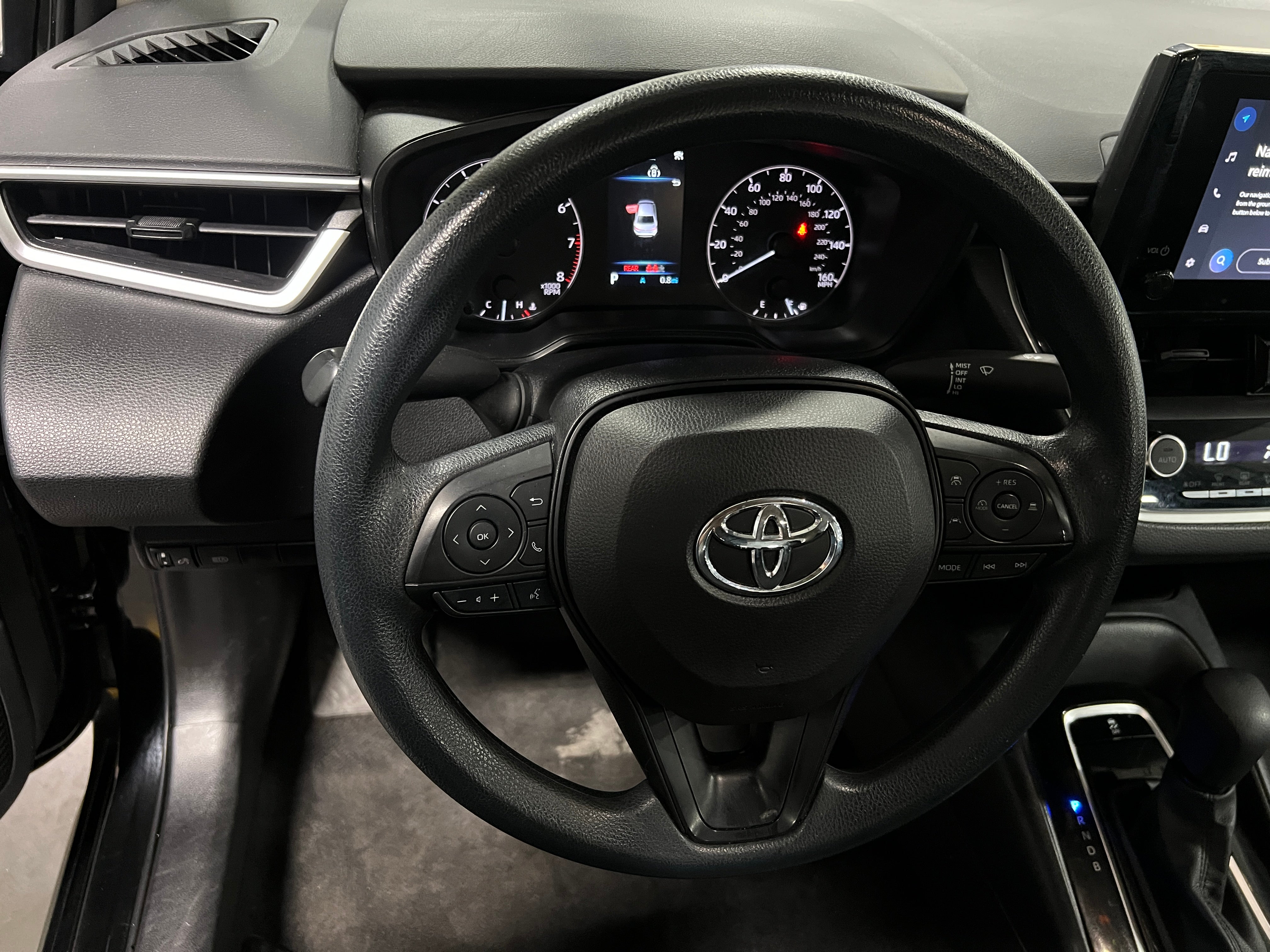 2023 Toyota Corolla LE 5