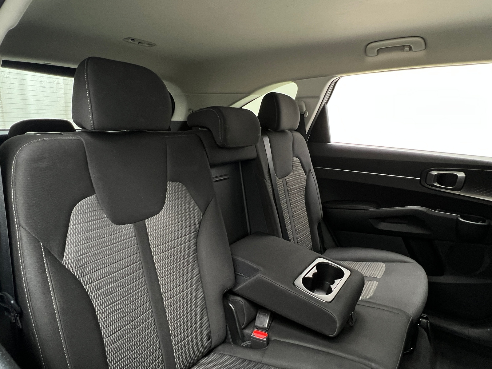 Thumbnail: 2023 Kia Sorento - 6