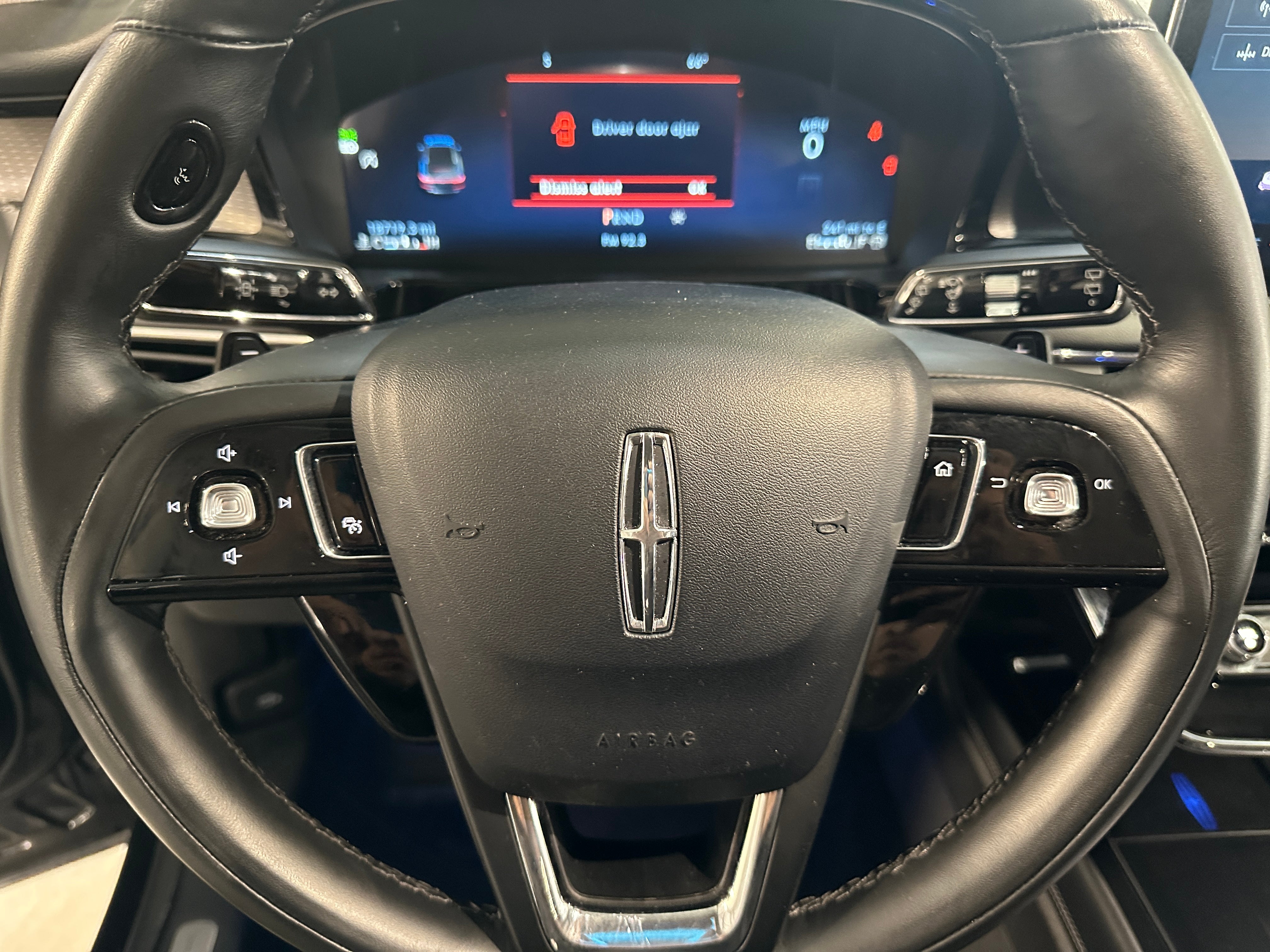 2024 Lincoln Corsair Reserve 4