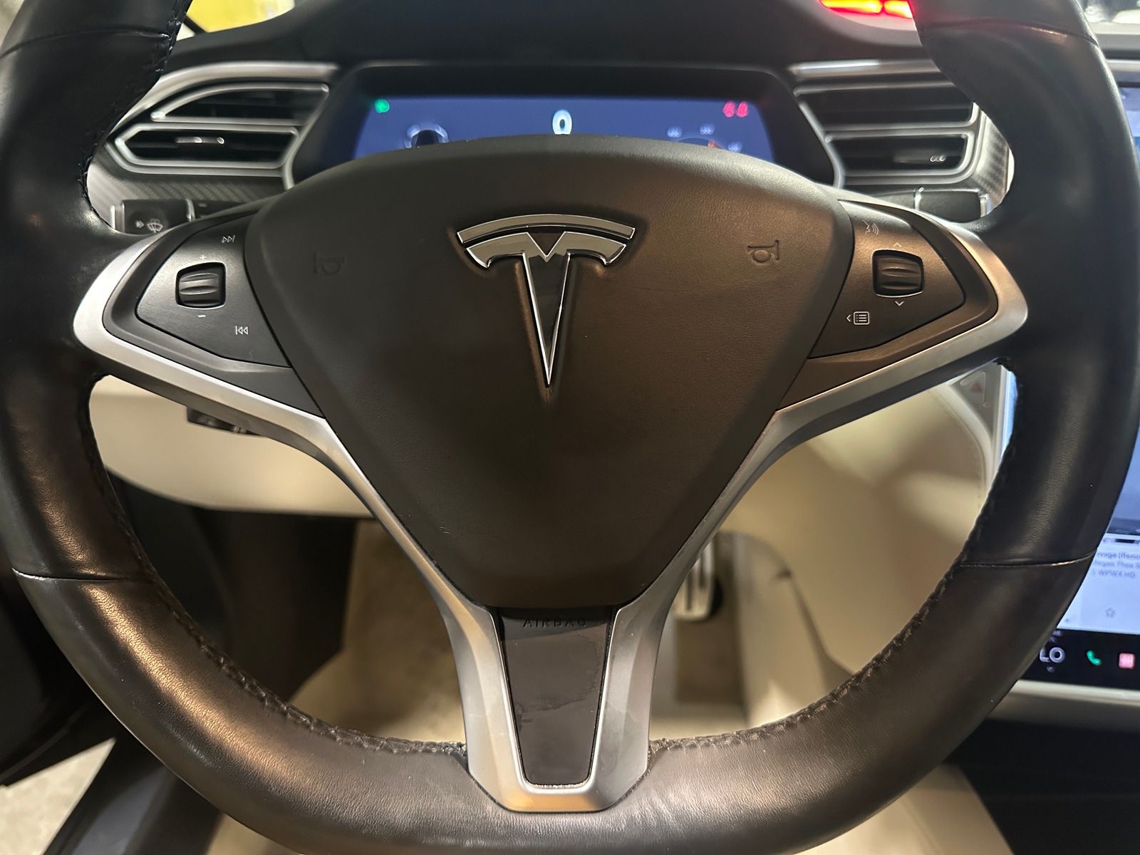 Thumbnail: 2017 Tesla Model S - 4