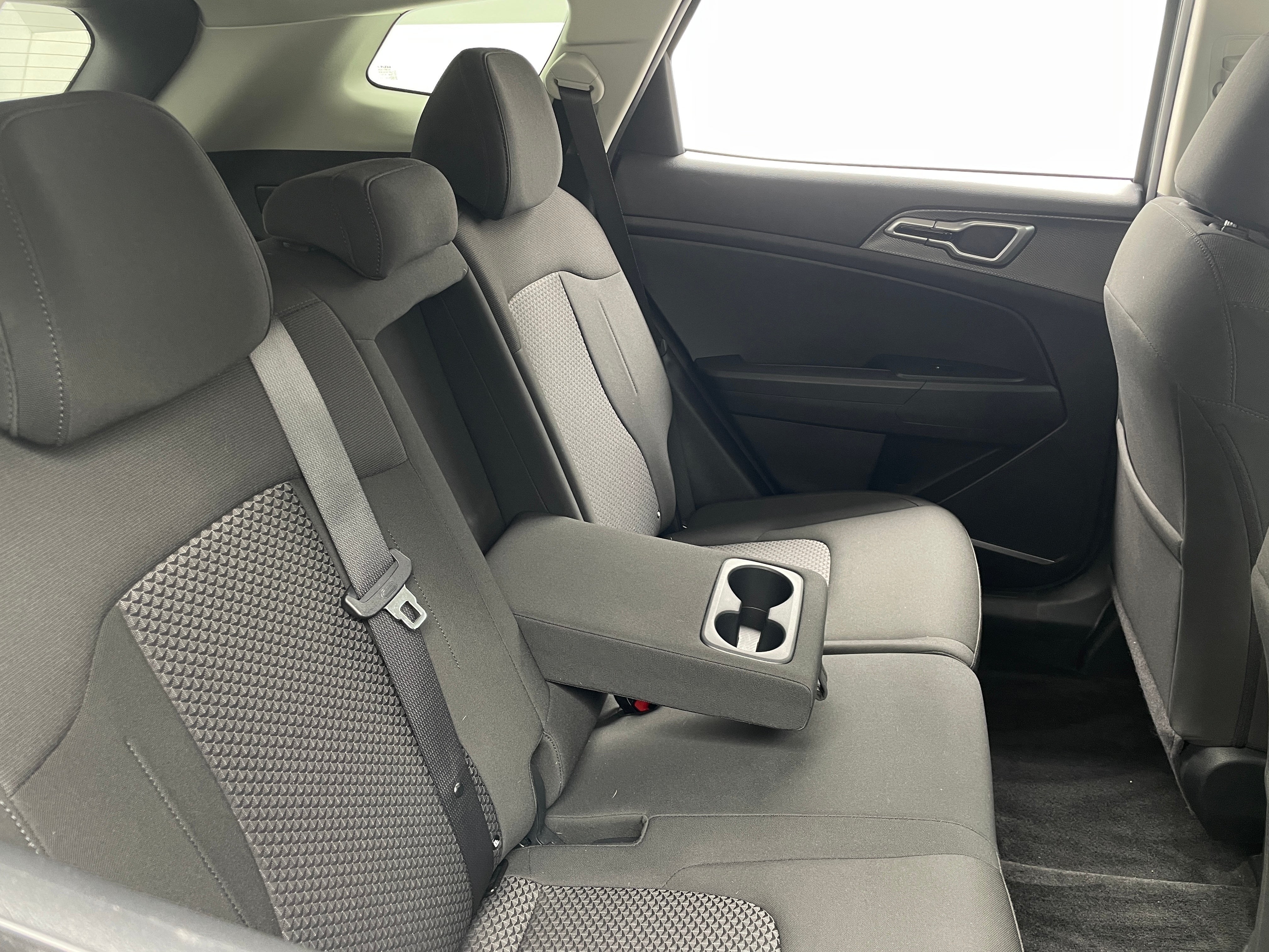 2024 Kia Sportage LX 6