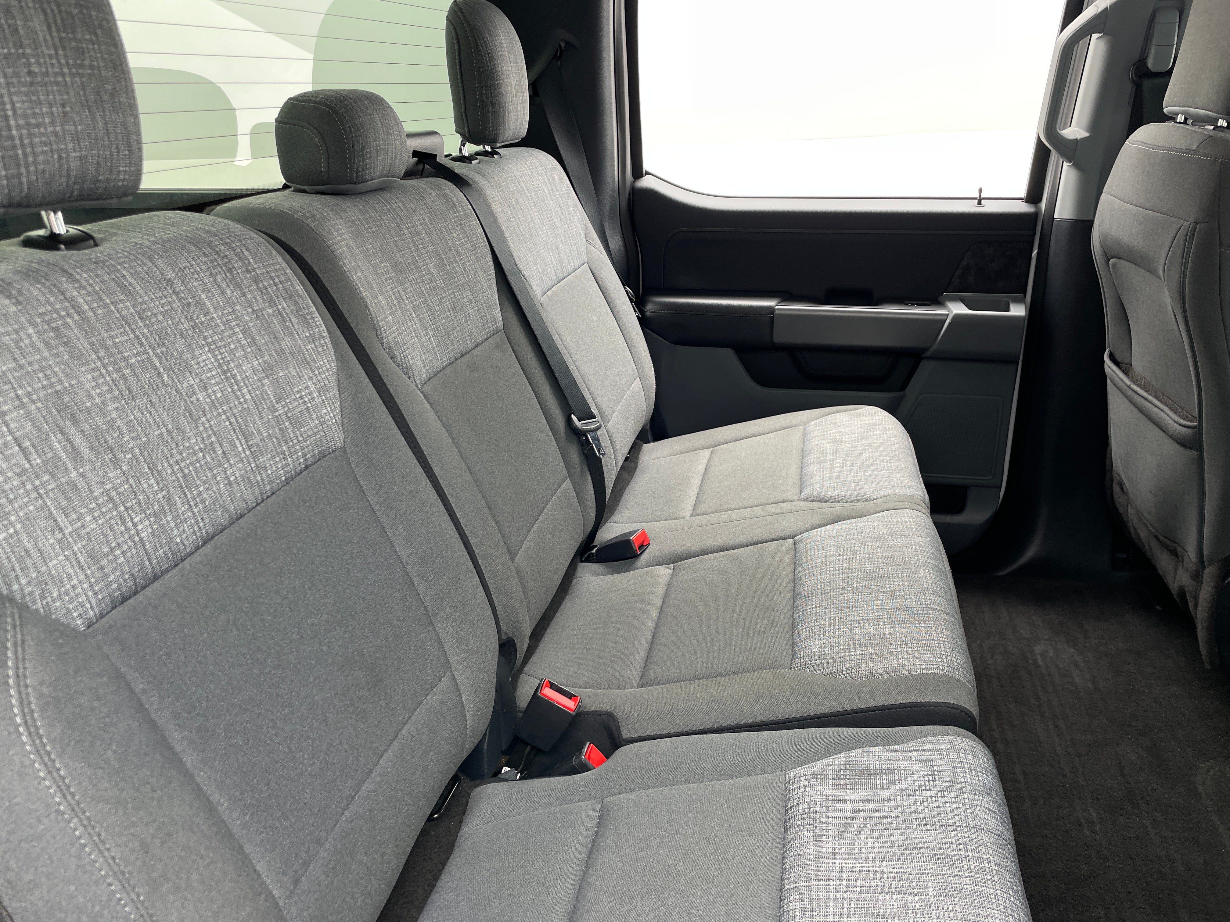 2021 Ford Econoline E-150 6