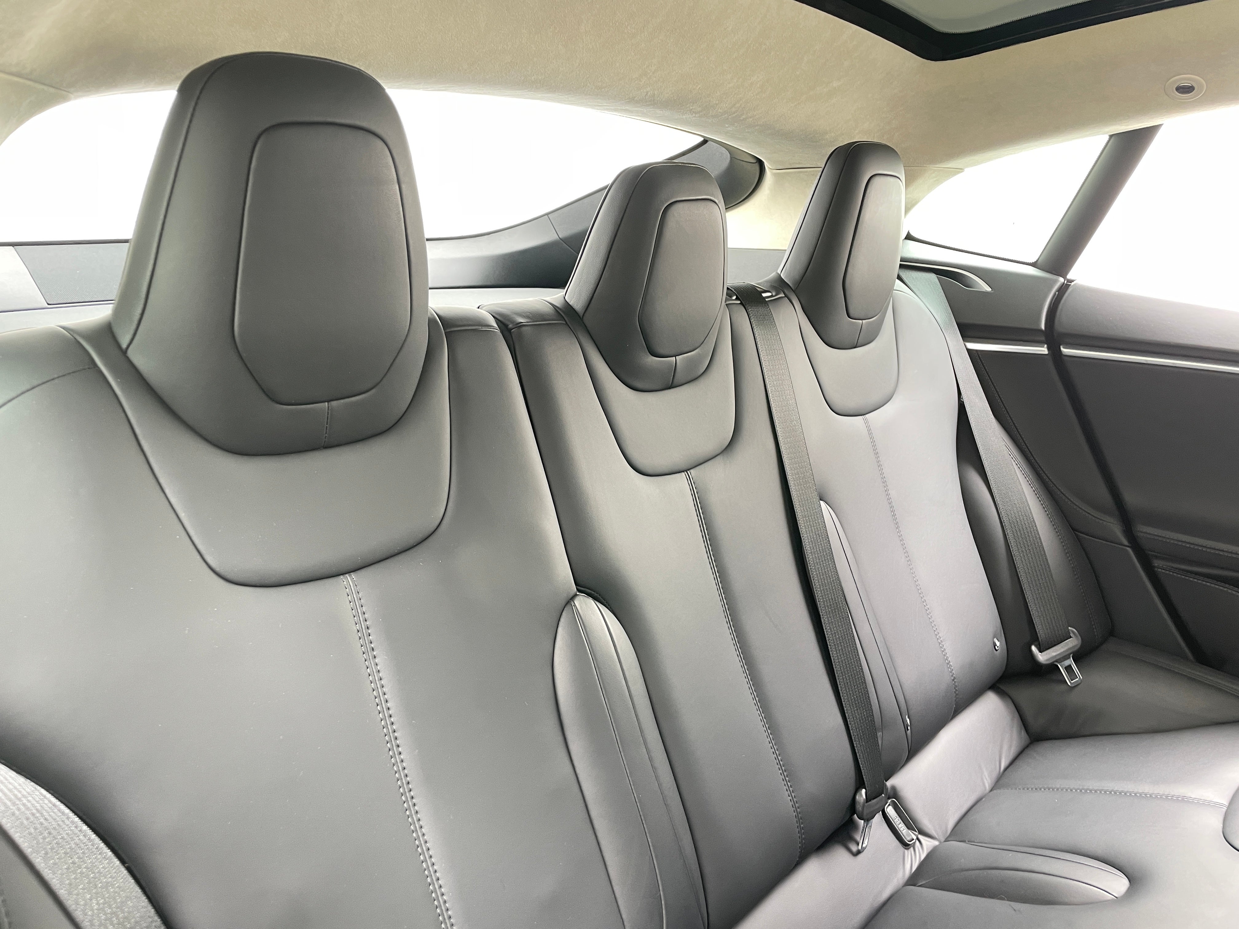 2016 Tesla Model S 75D 5