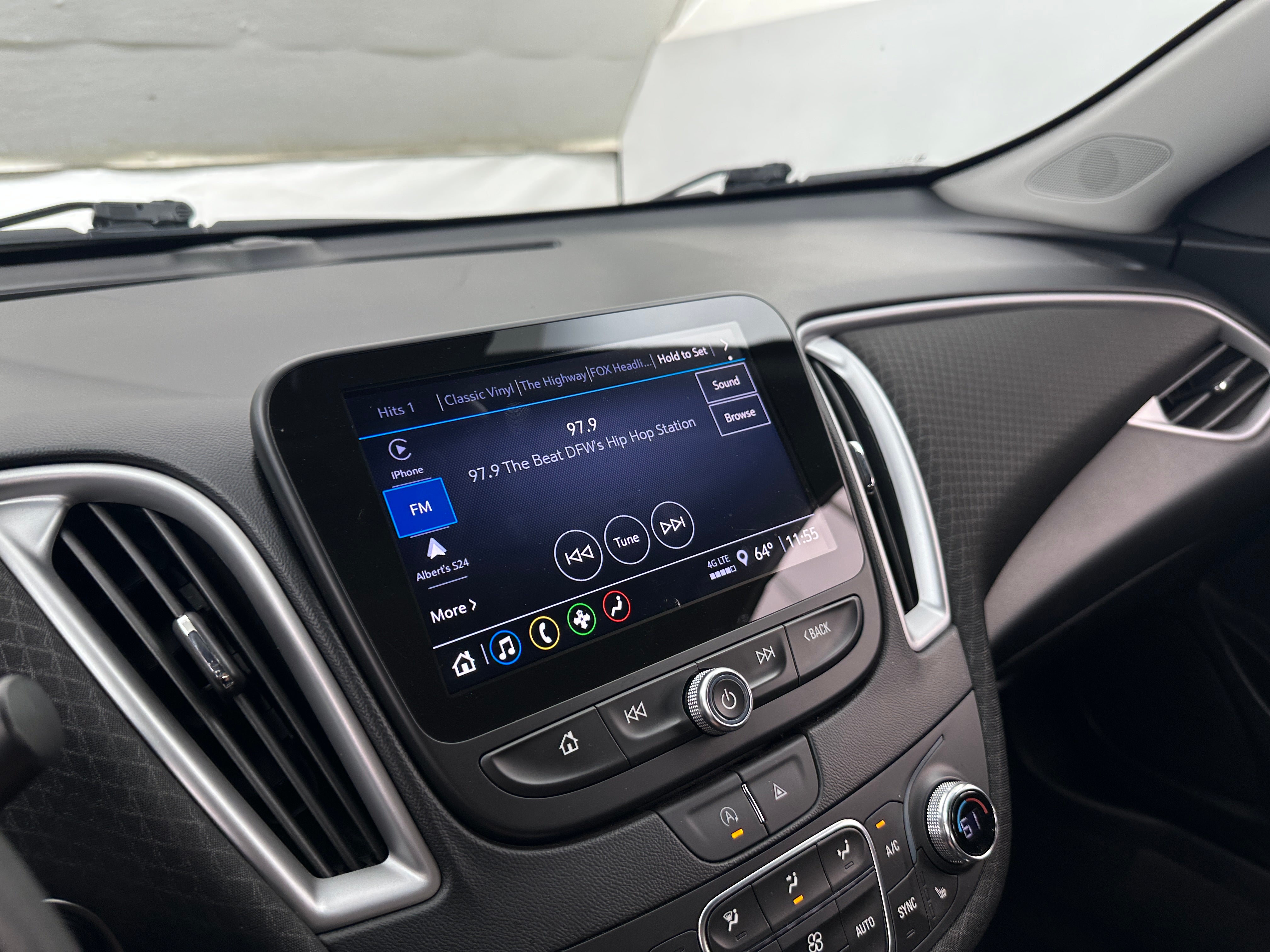 2023 Chevrolet Malibu LT 4