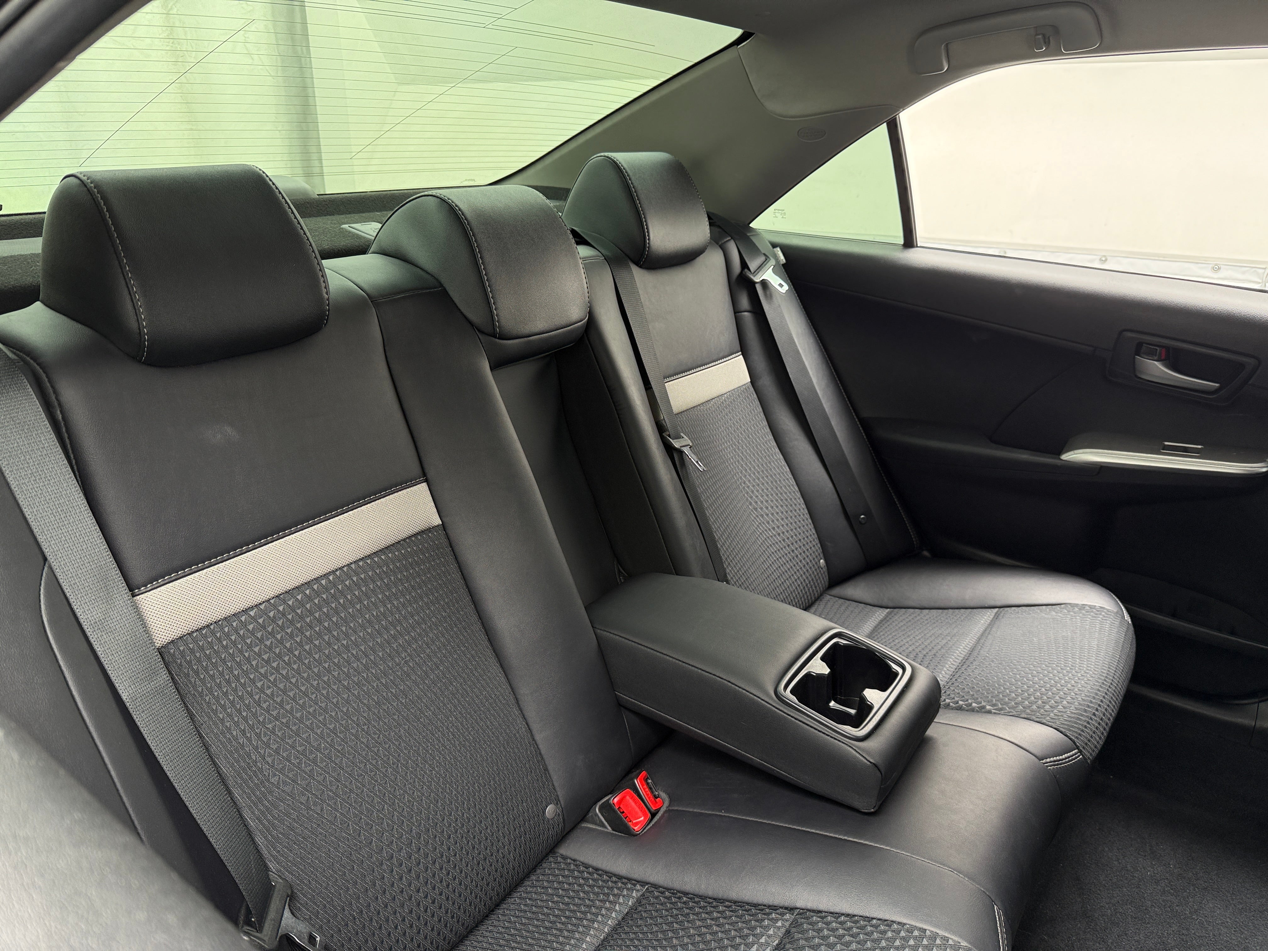 2013 Toyota Camry SE 5