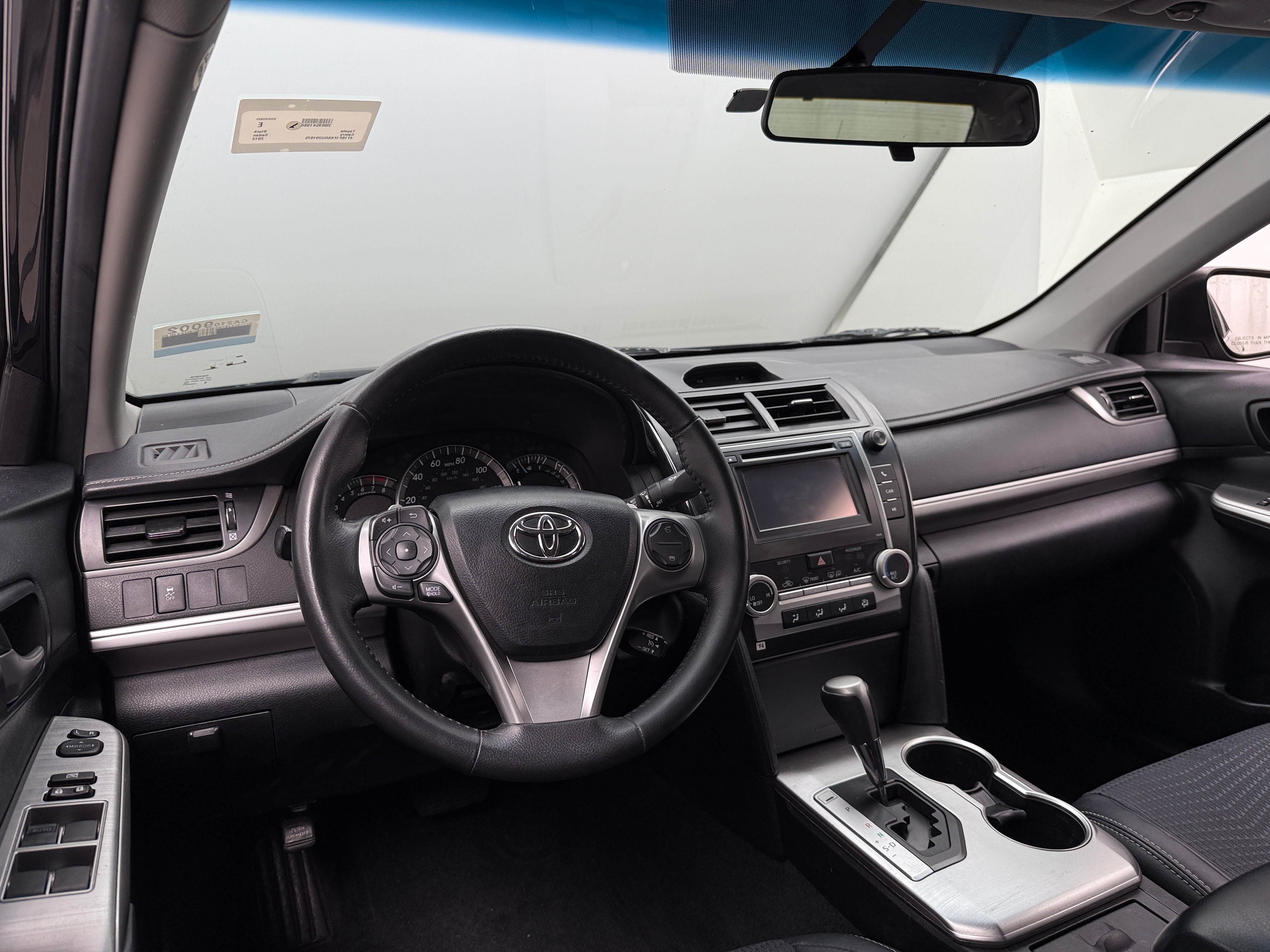 2013 Toyota Camry SE 2