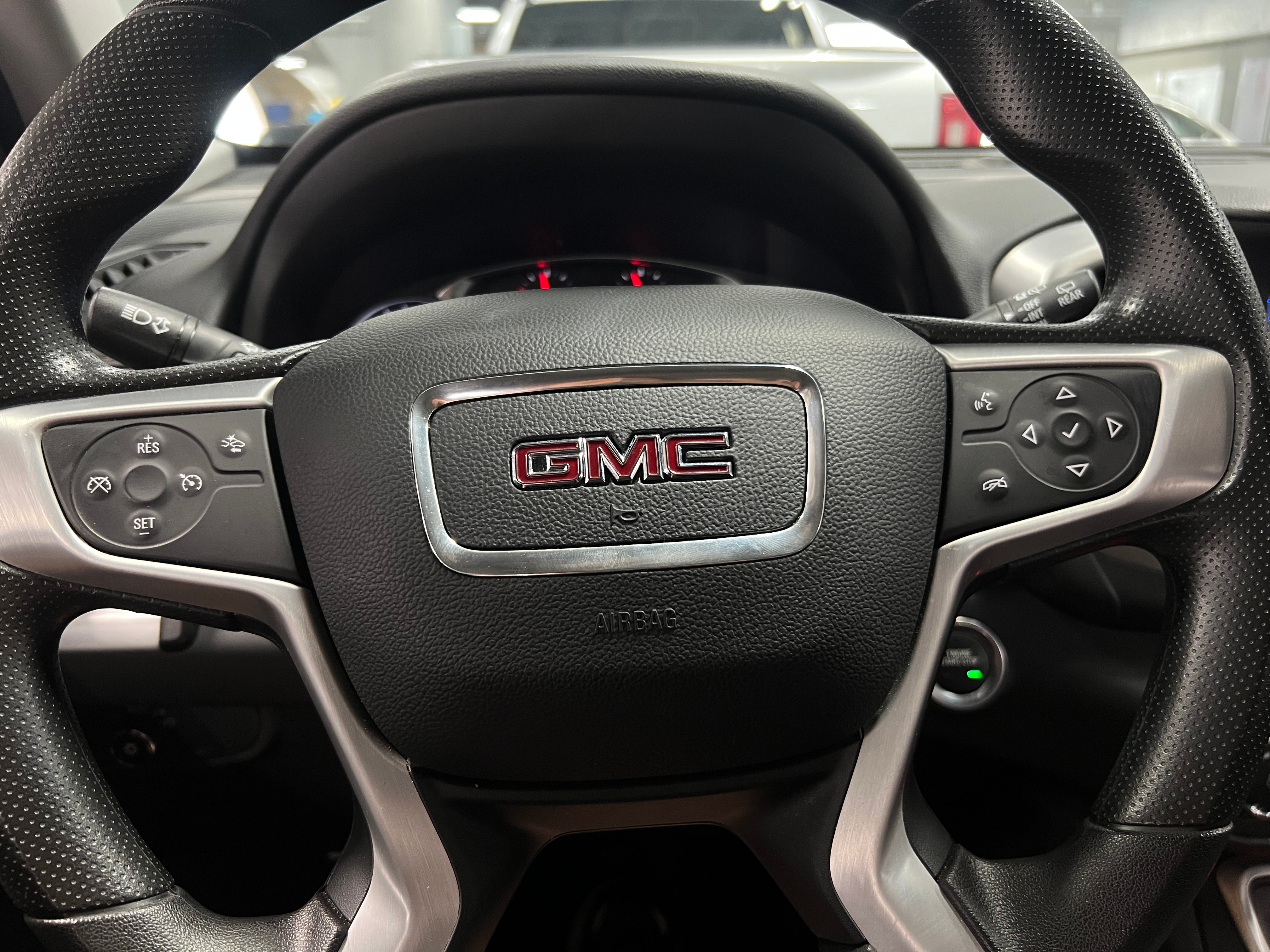 2024 GMC Terrain SLE 5