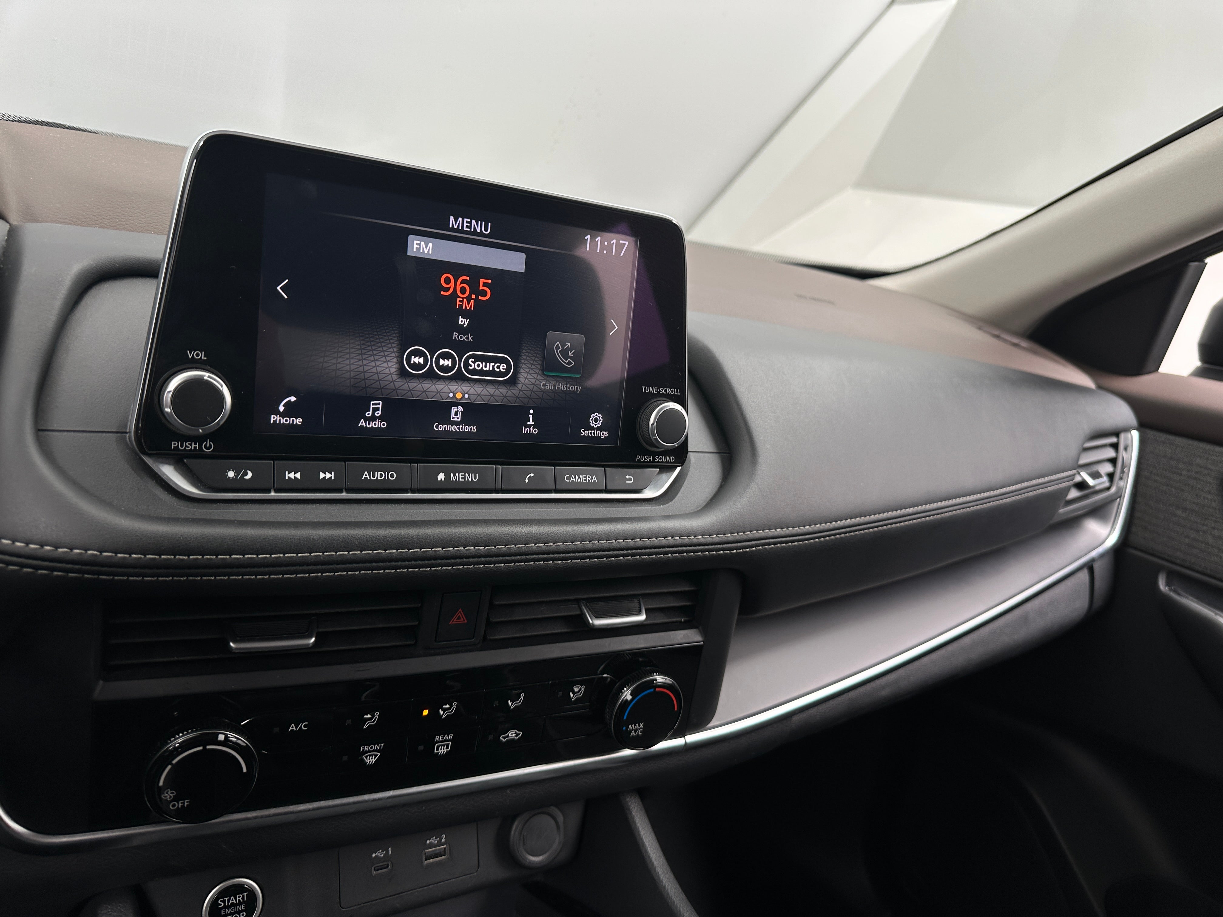 2023 Nissan Rogue S 4
