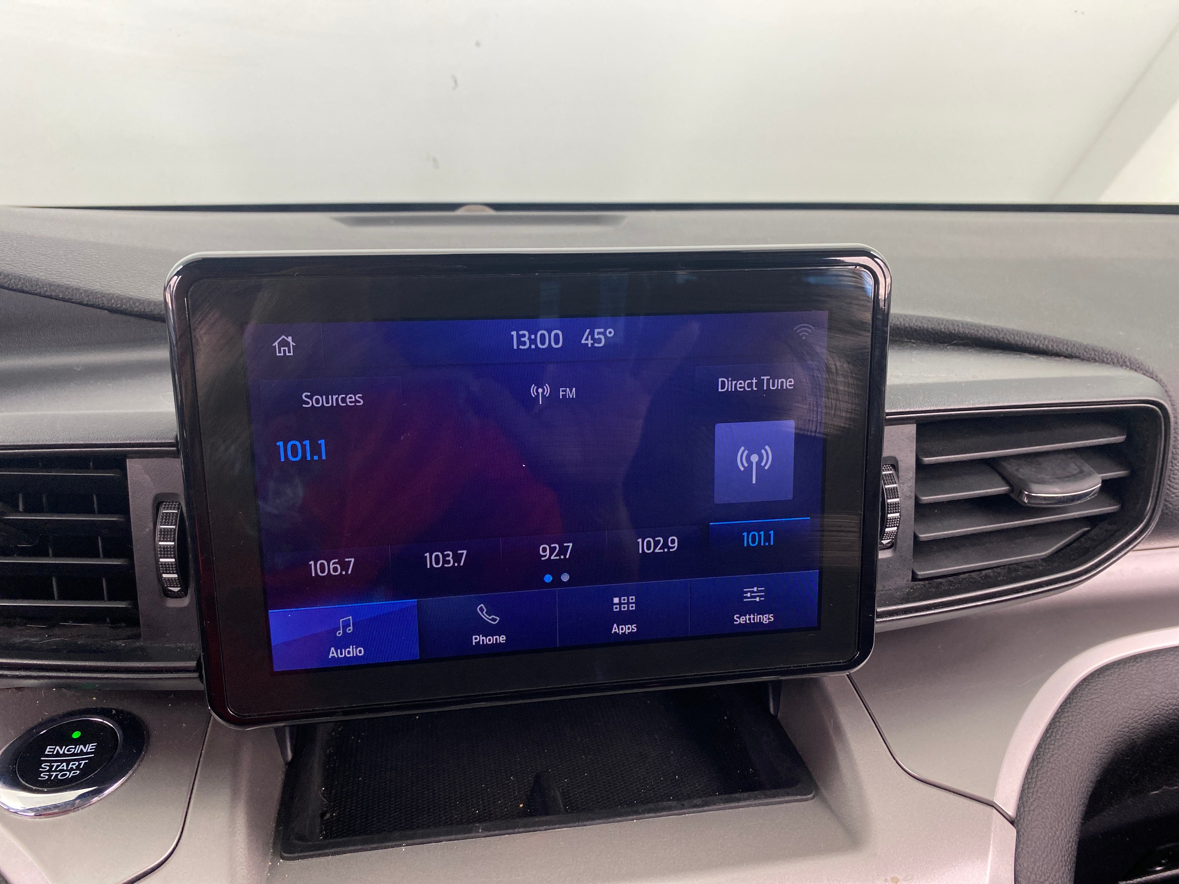 2021 Ford Explorer XLT 4