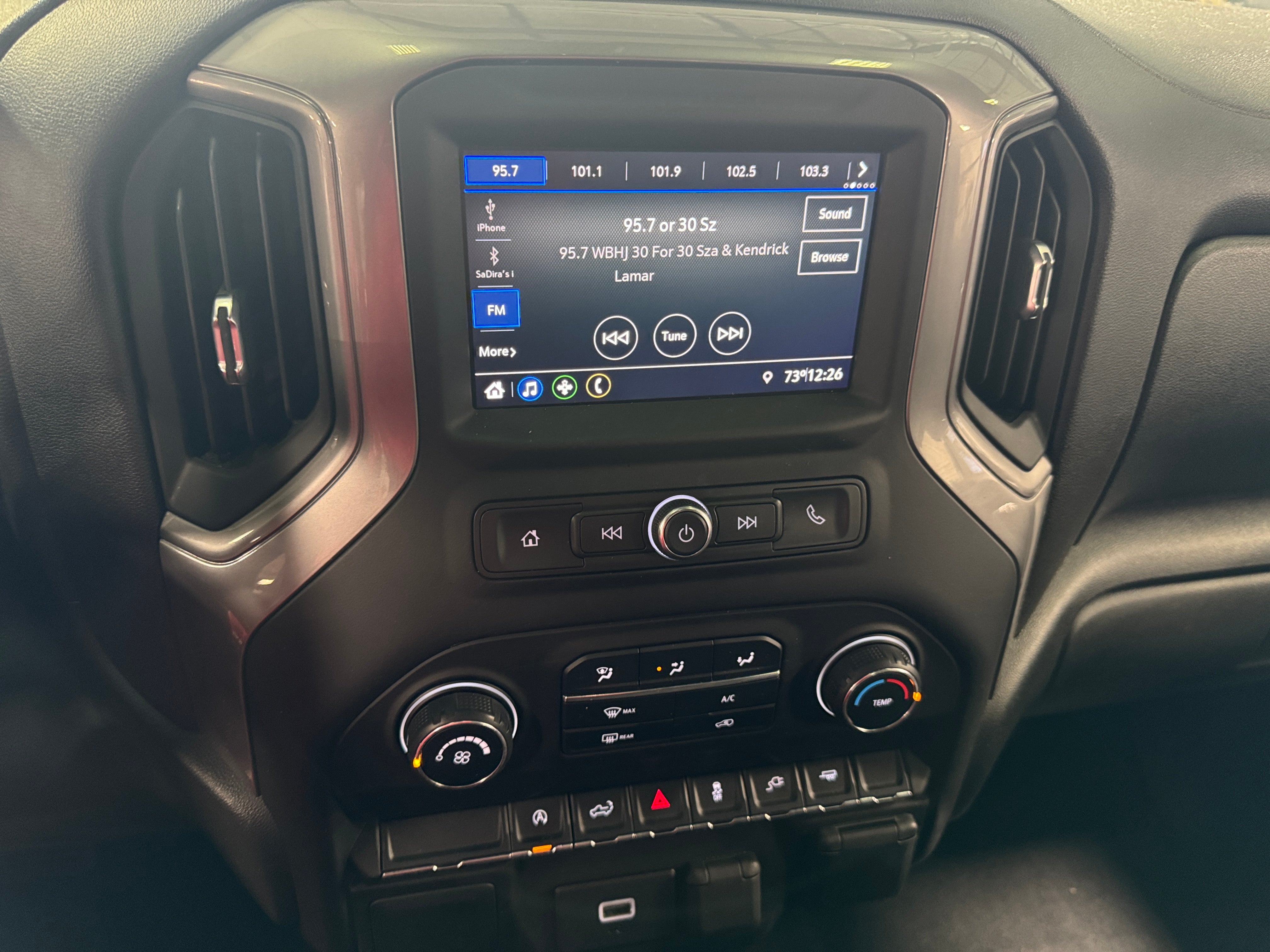 2020 Chevrolet Silverado 1500 Custom 4