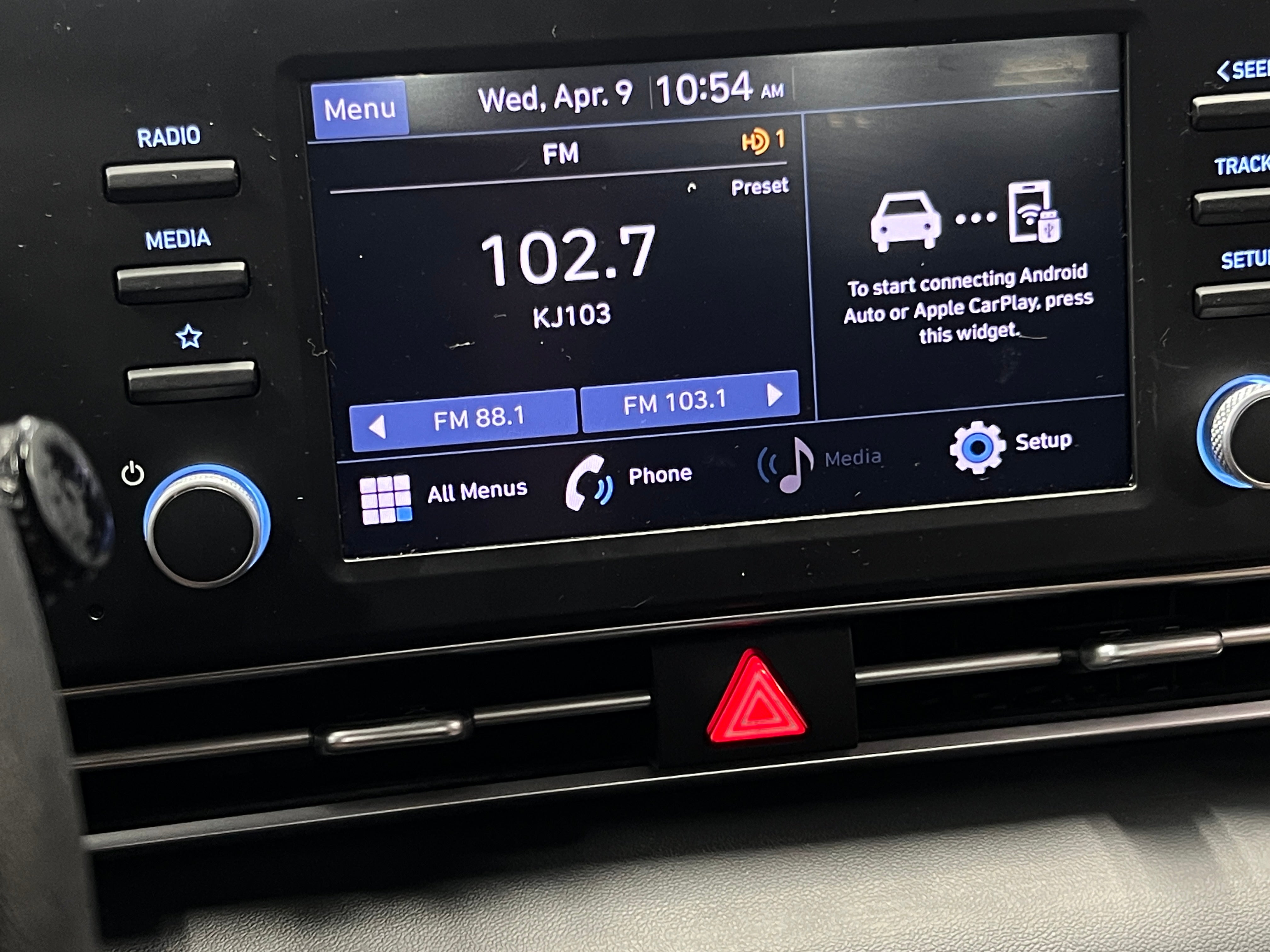 2022 Hyundai Elantra SE 4