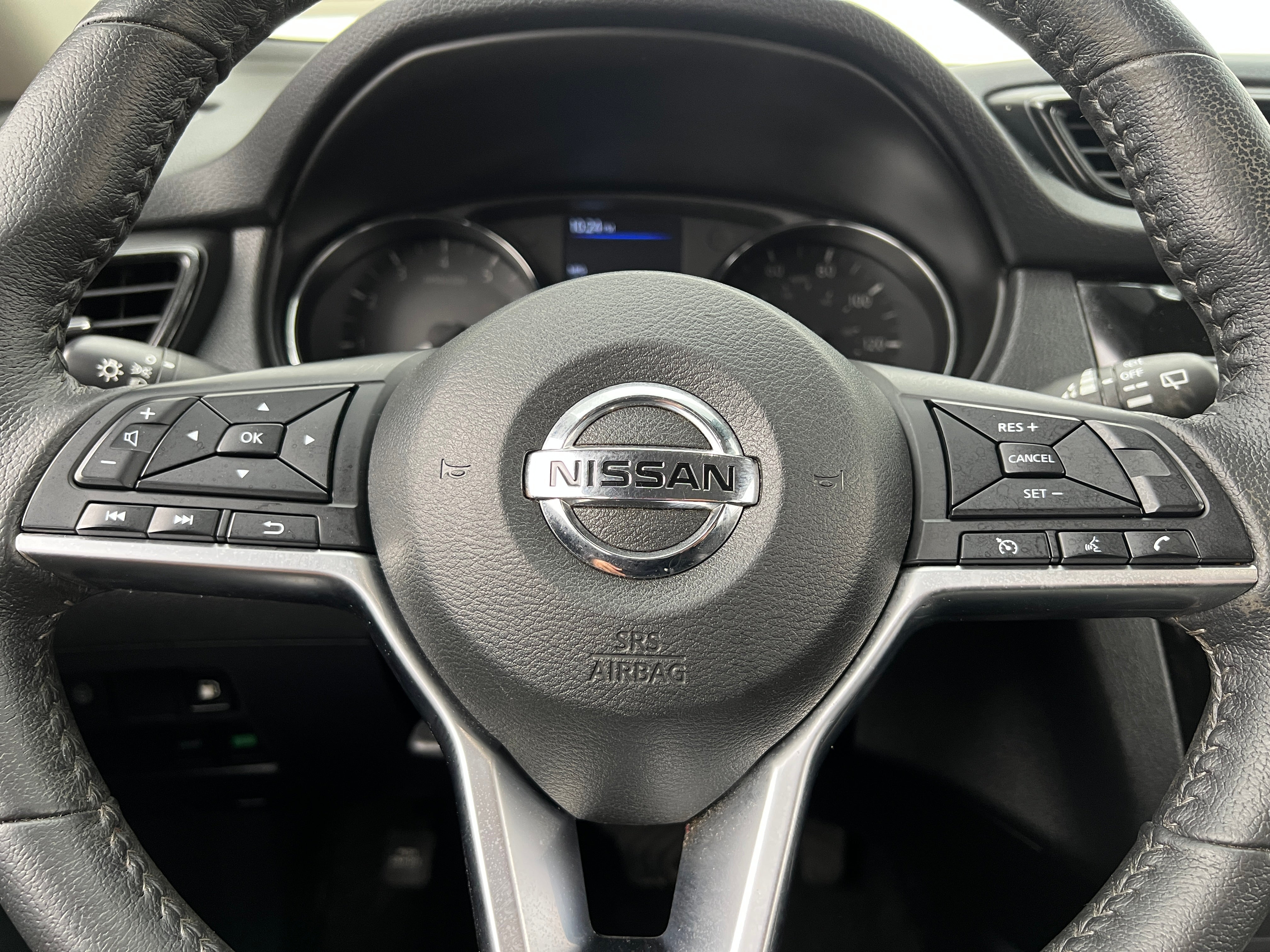 2020 Nissan Rogue S 5