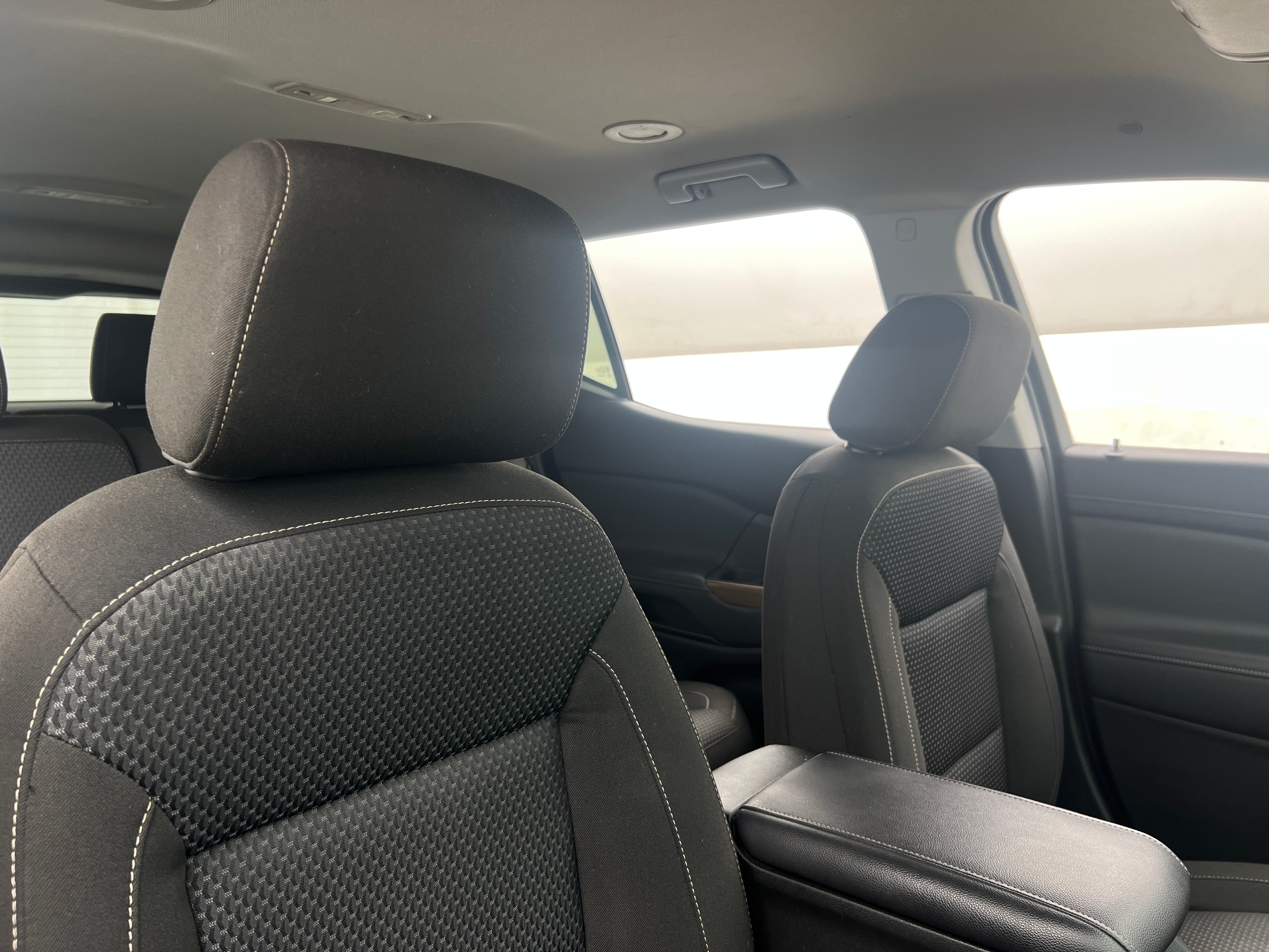 2021 GMC Acadia SLE 2