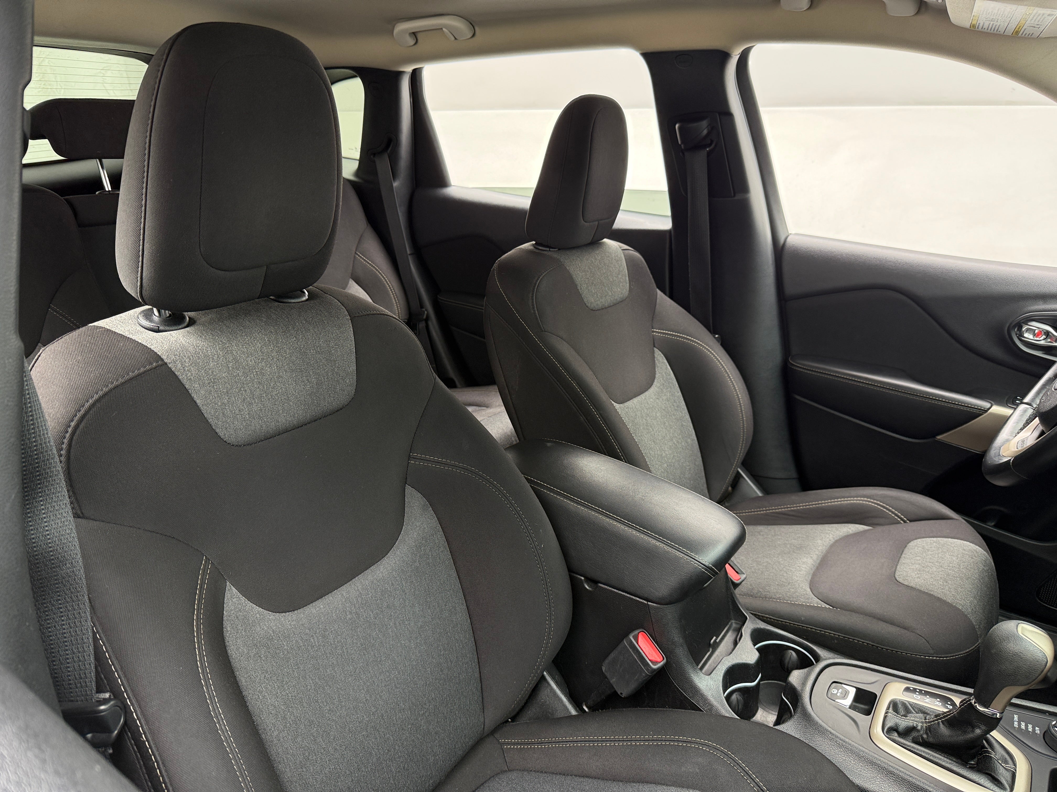 2018 Jeep Cherokee Latitude 2