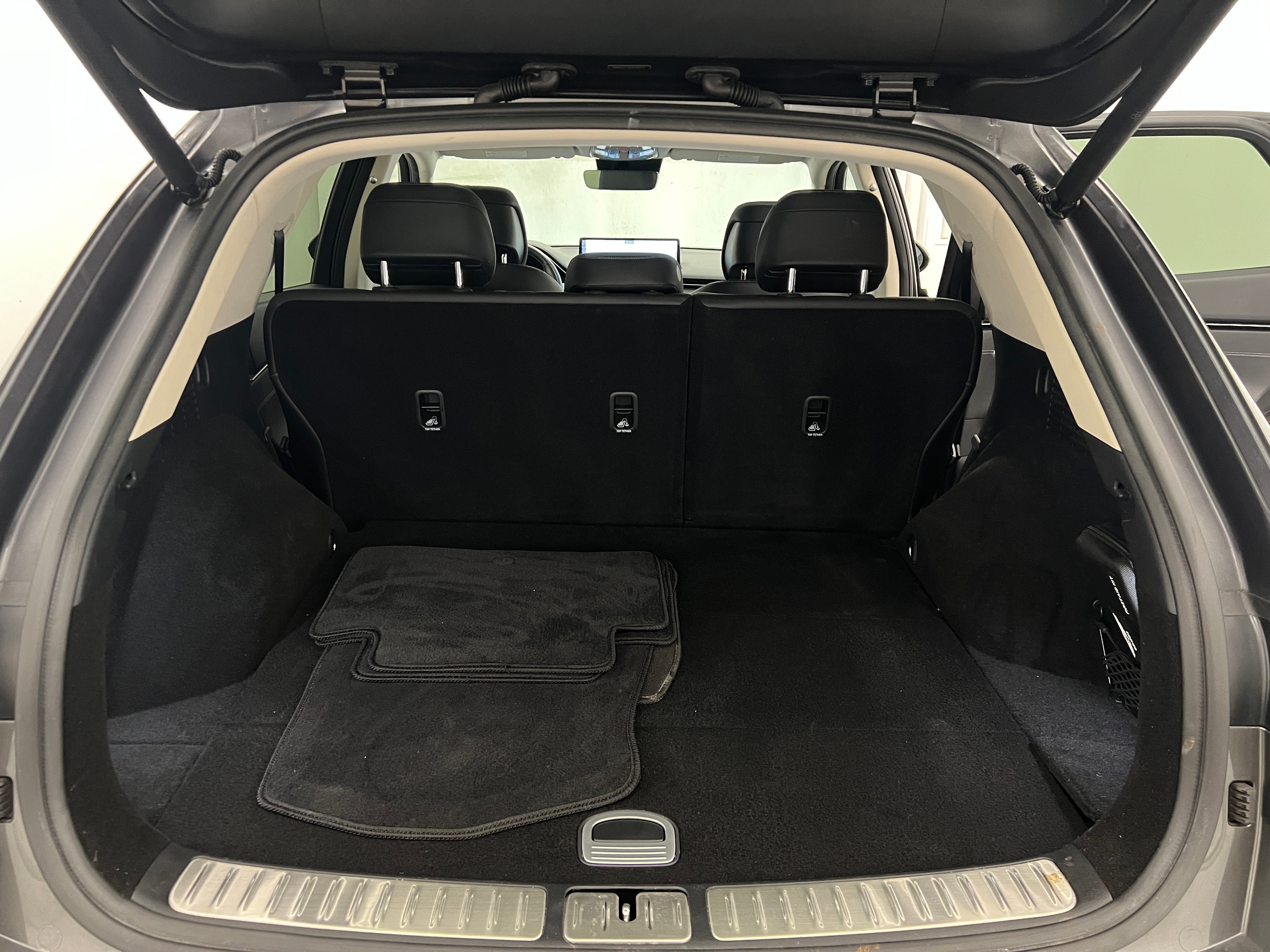 2024 Genesis GV70 Standard 6