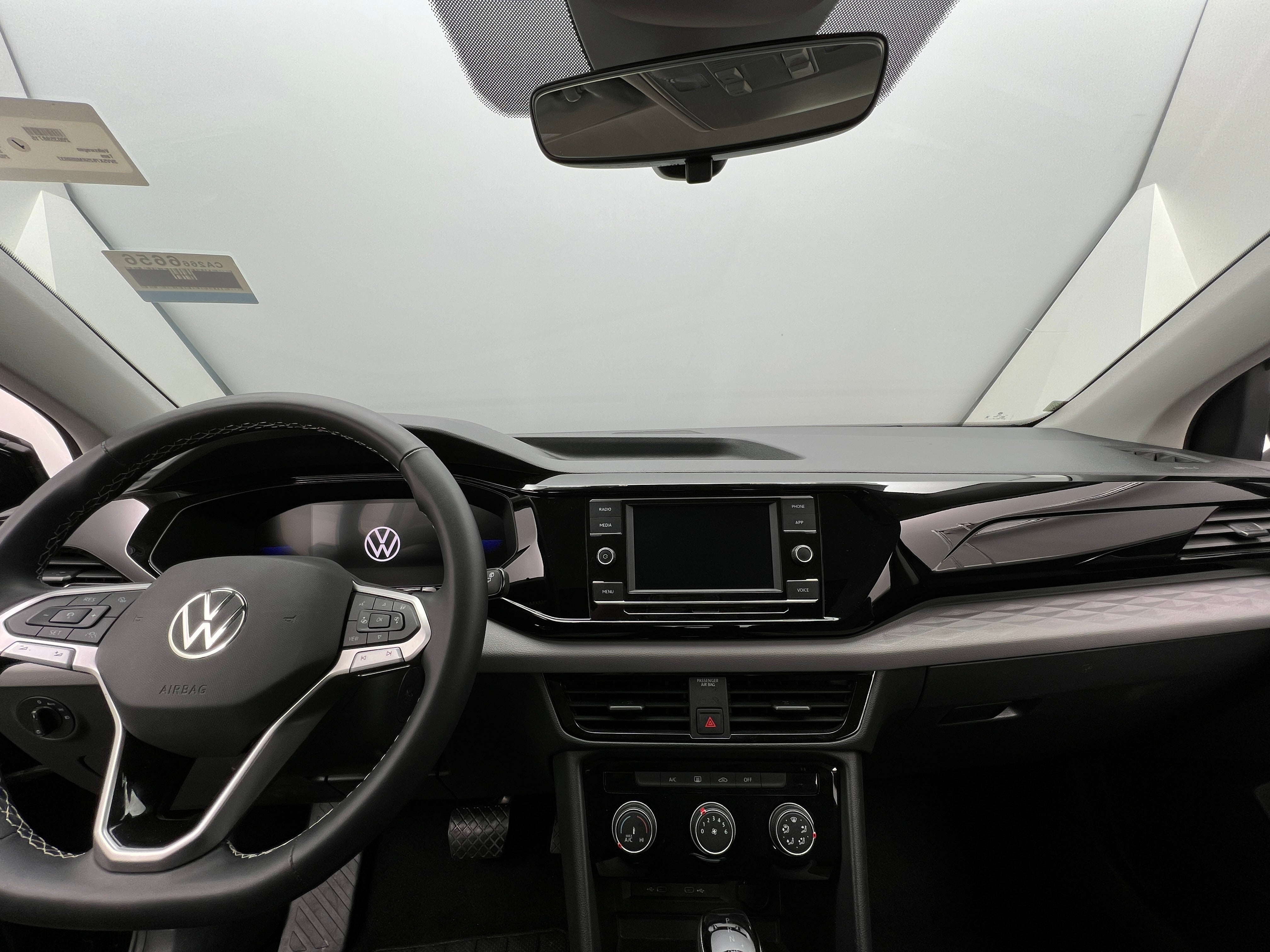 2024 Volkswagen Taos S 3