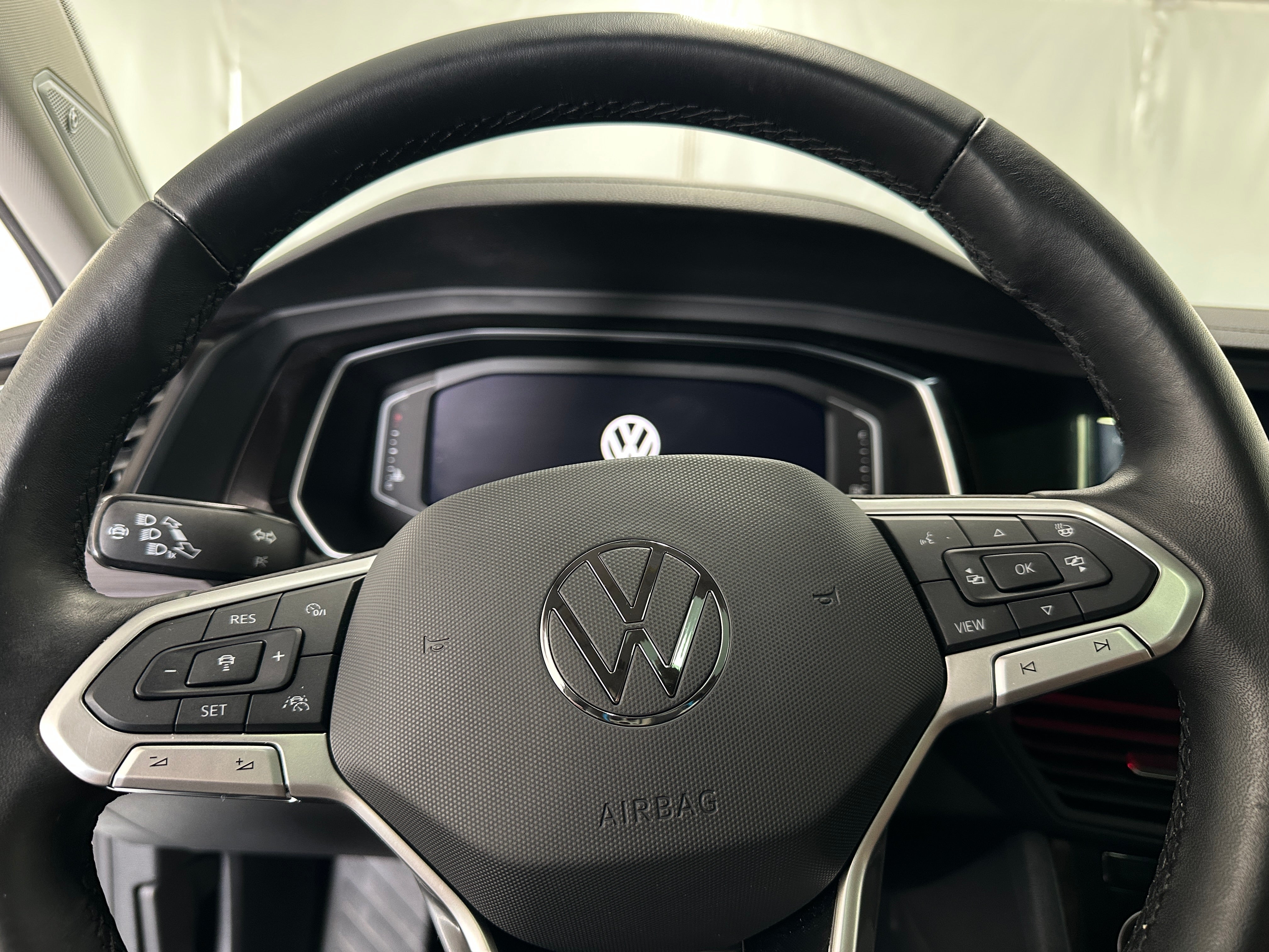 2023 Volkswagen Jetta SEL 4