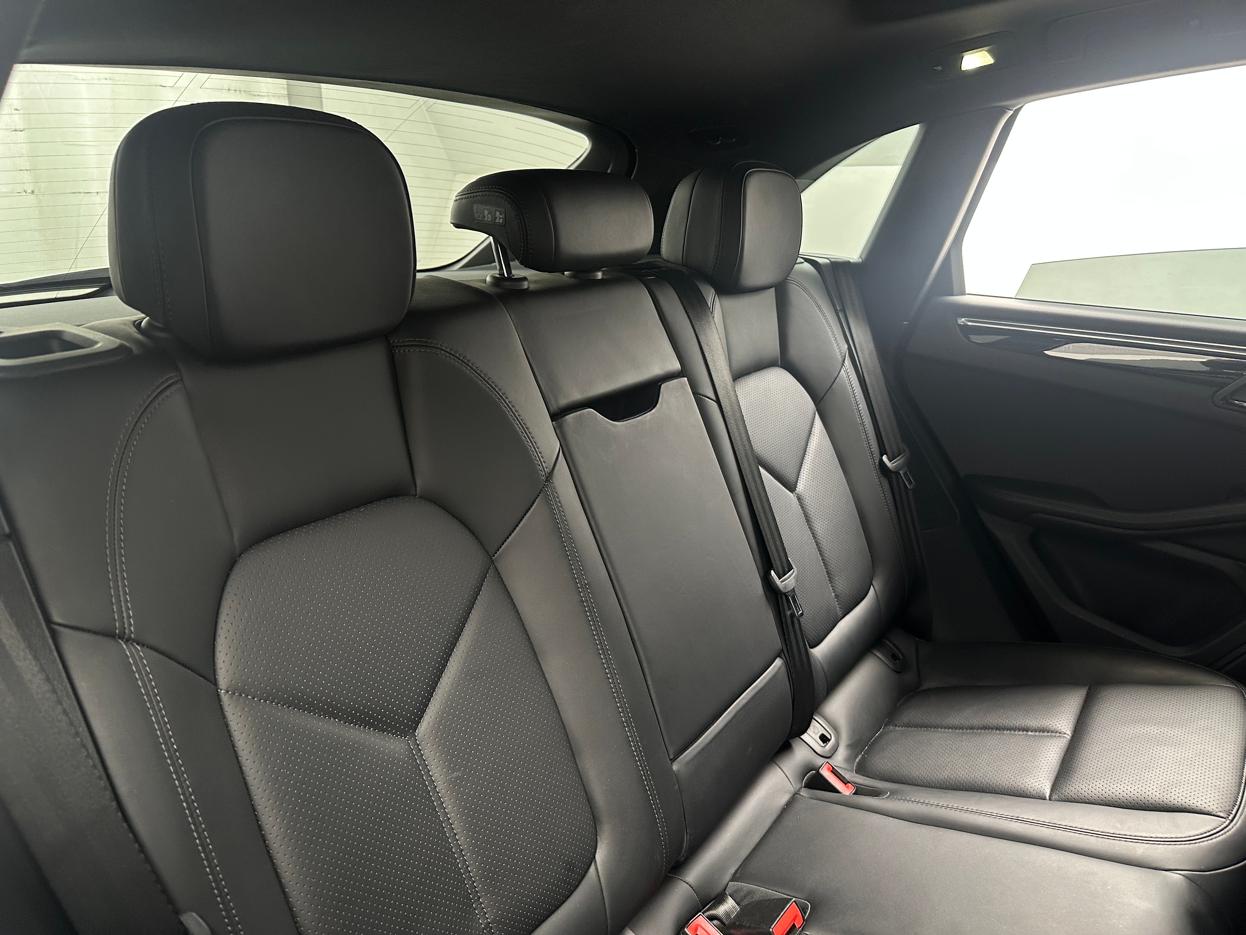2017 Porsche Macan S 5
