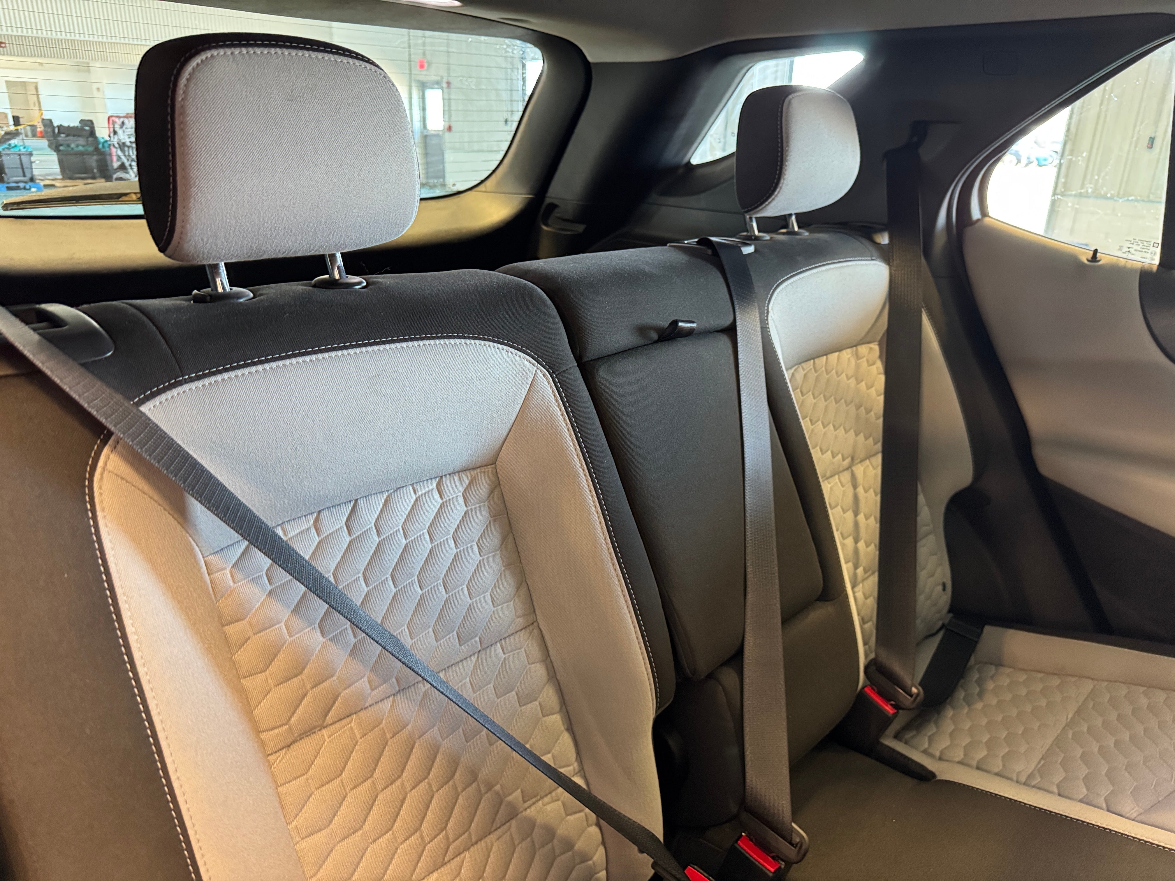 2020 Chevrolet Equinox LS 6