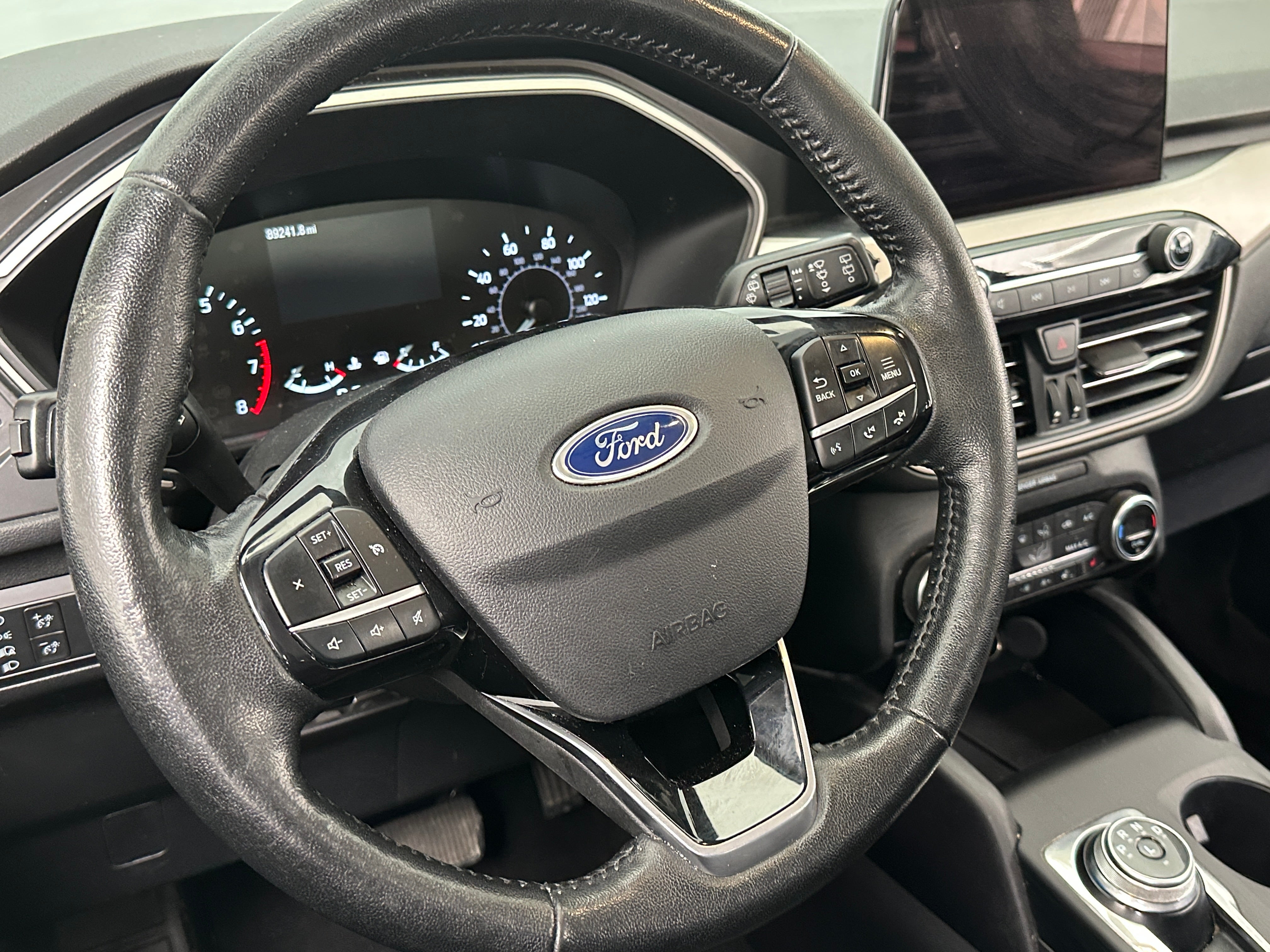 2021 Ford Escape SEL 4