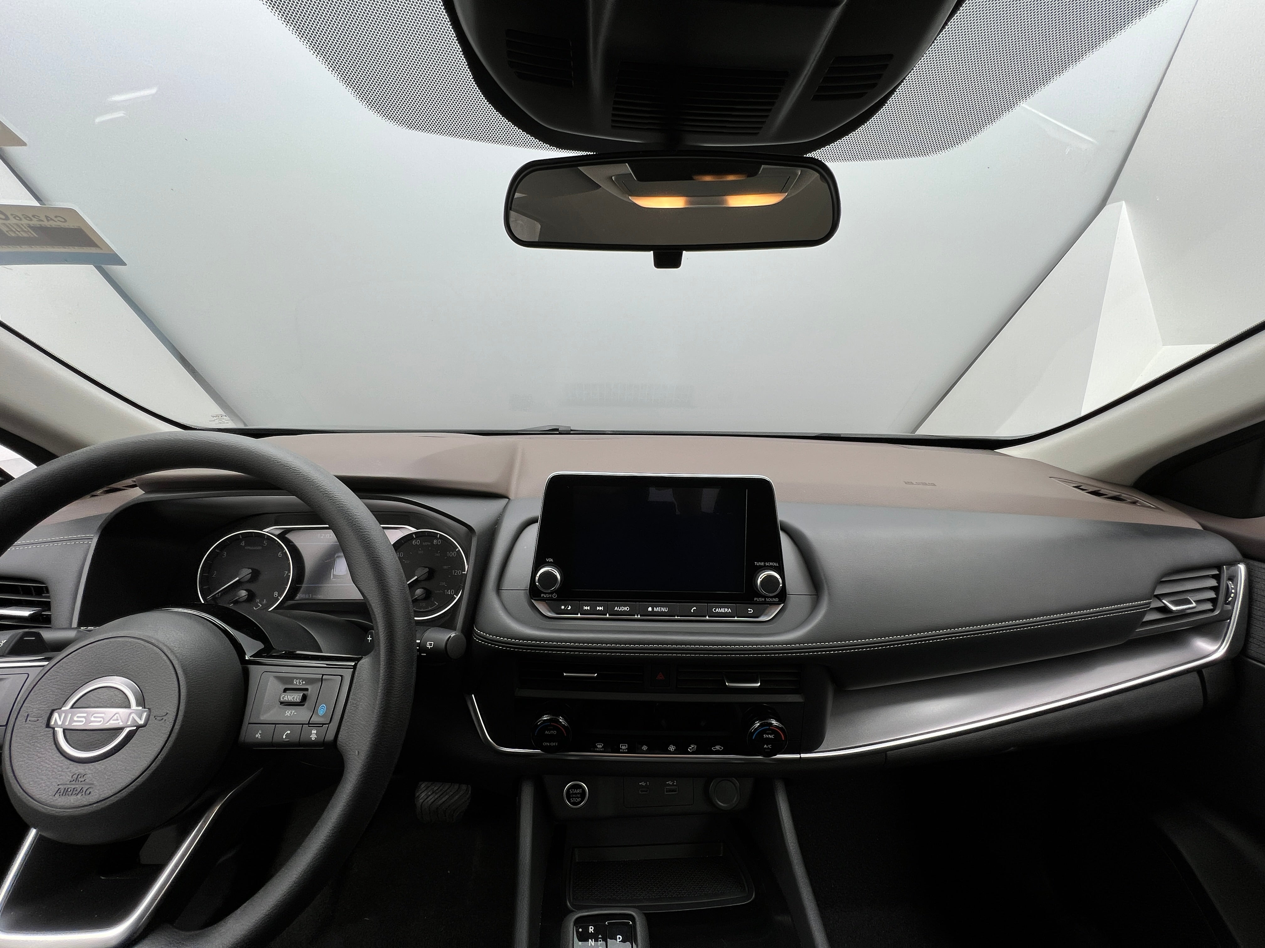 2023 Nissan Rogue SV 3