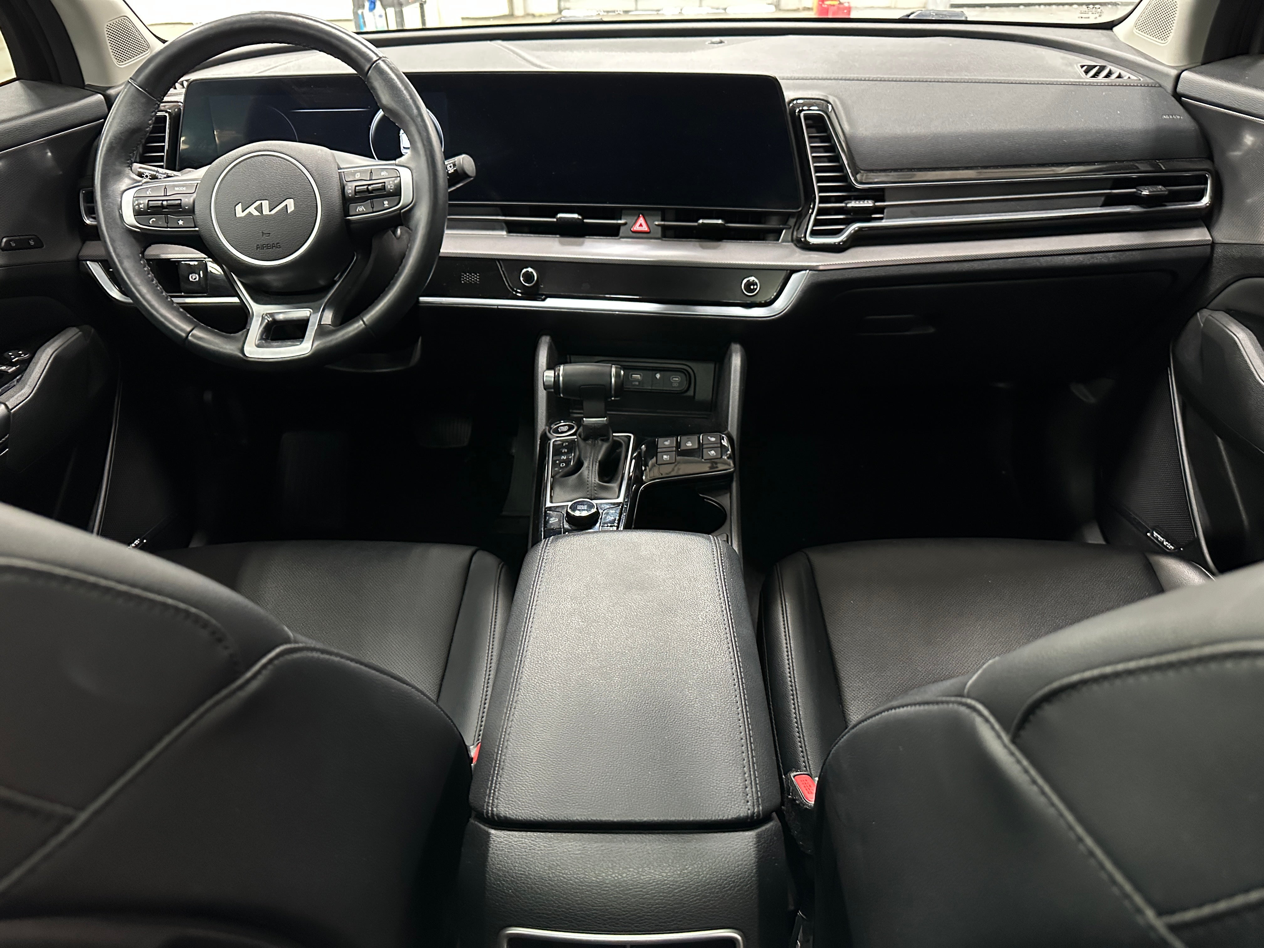 2023 Kia Sportage SX Prestige 2