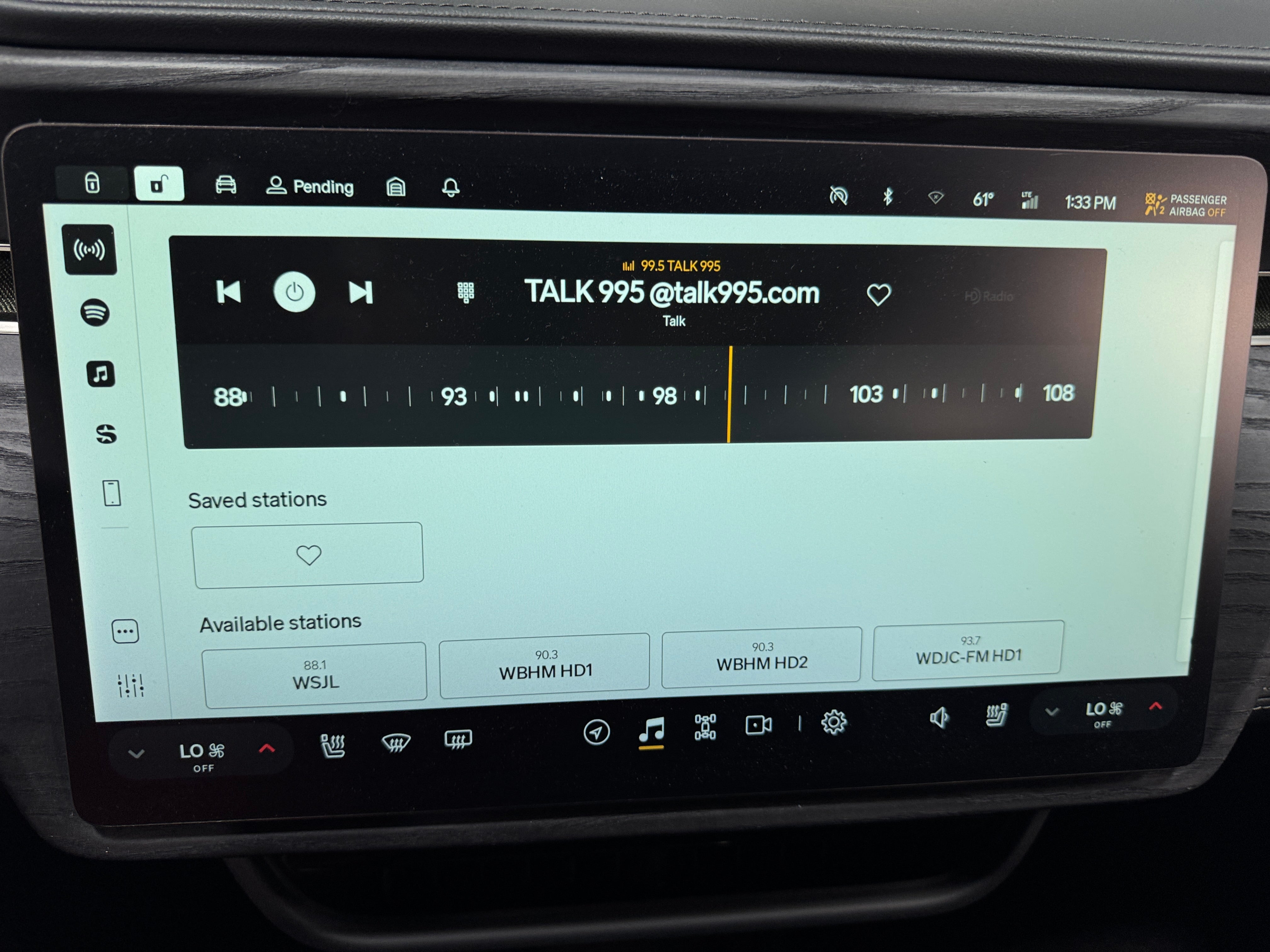 2023 Rivian R1S Adventure 3