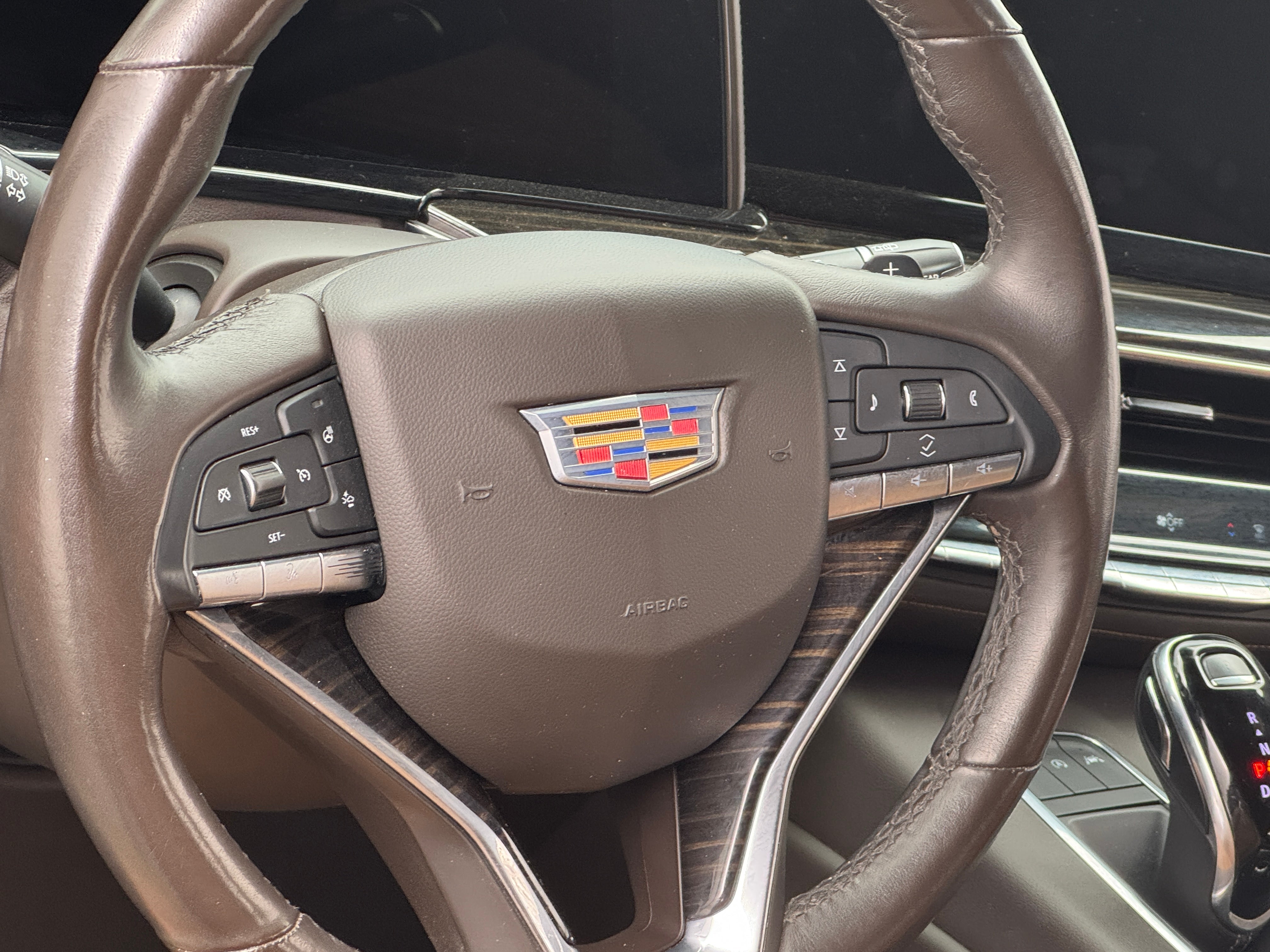 2021 Cadillac Escalade Sport 4