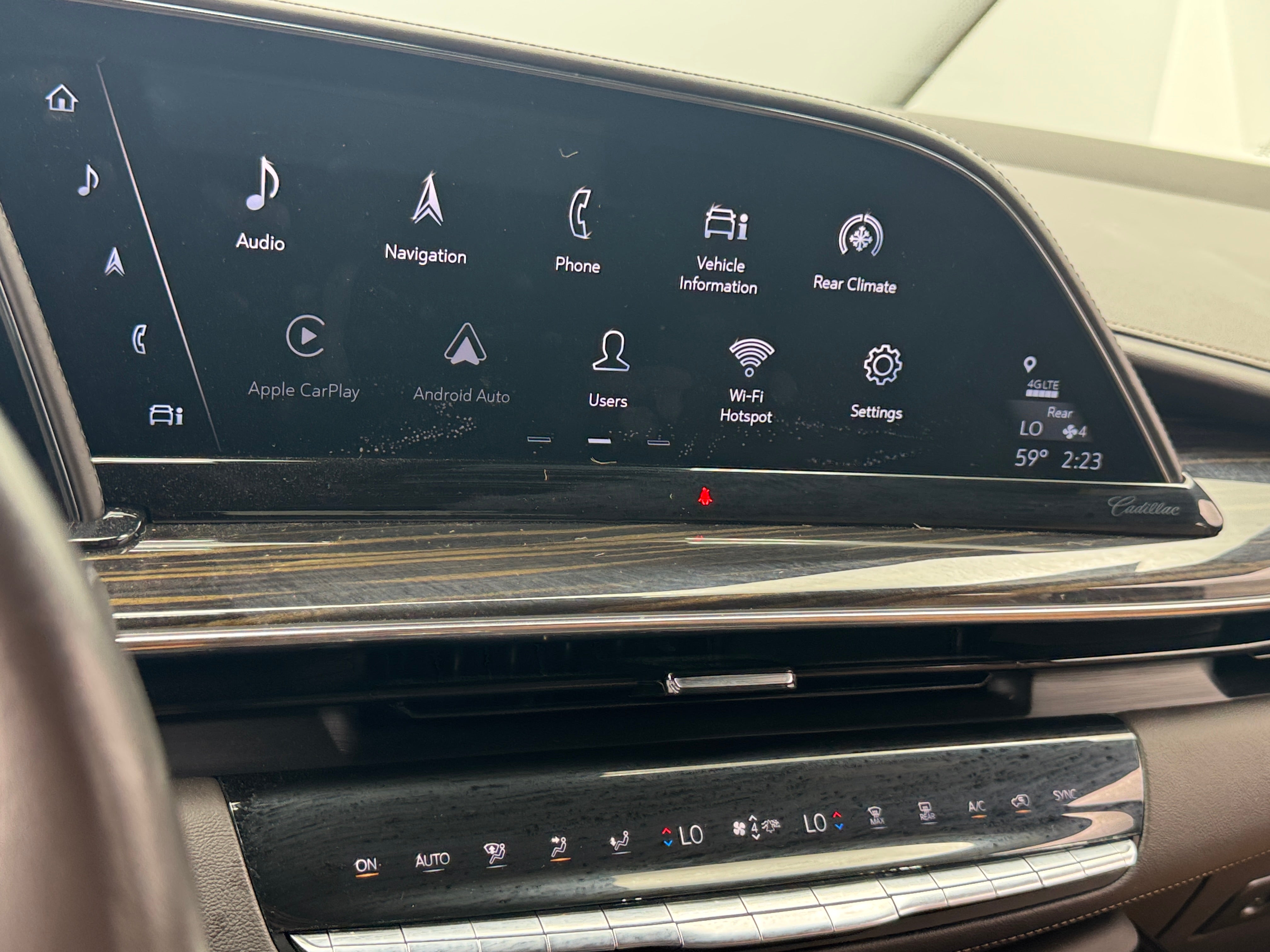 2021 Cadillac Escalade Sport 3